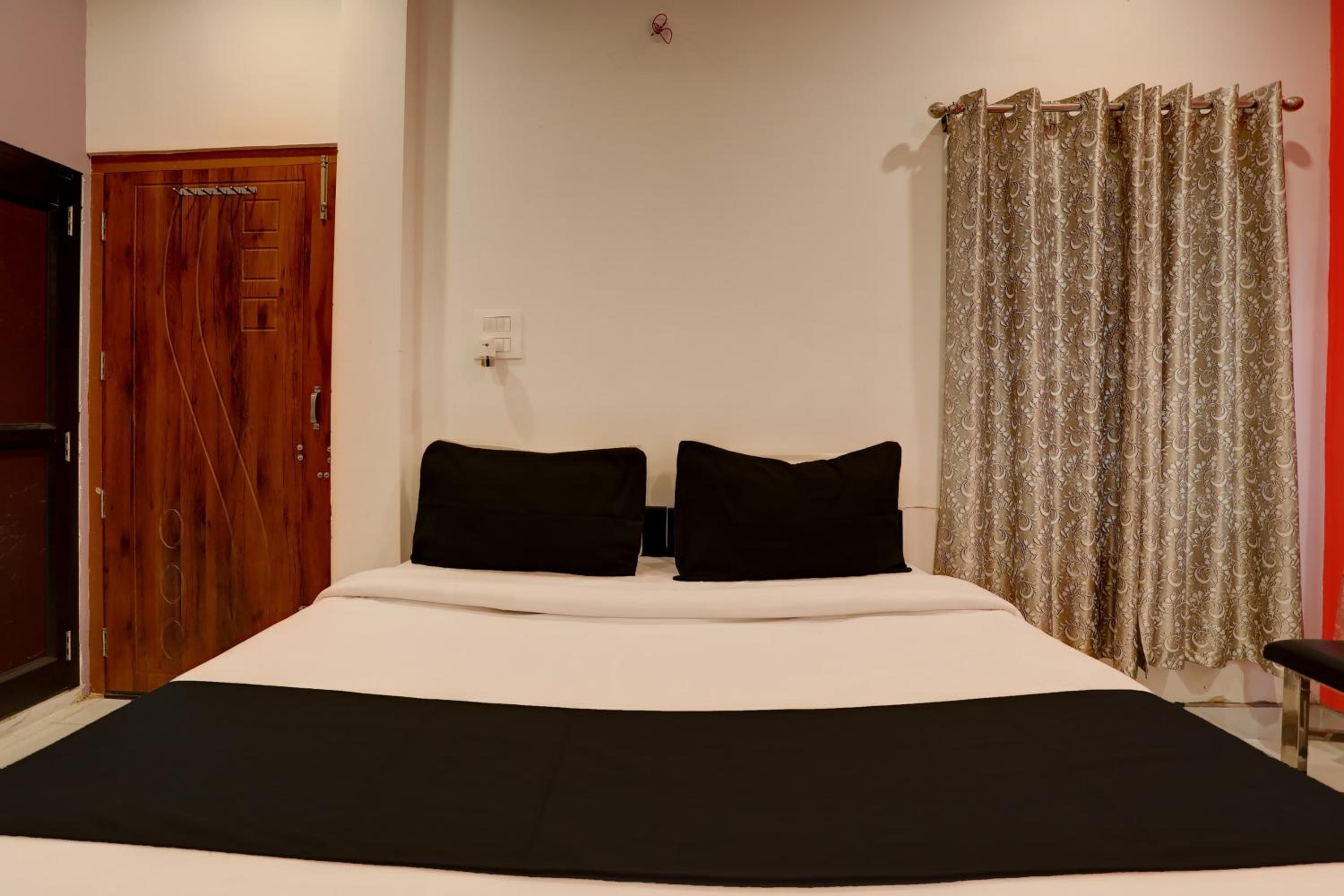 Hotel O SHARMA GUEST HOUSE