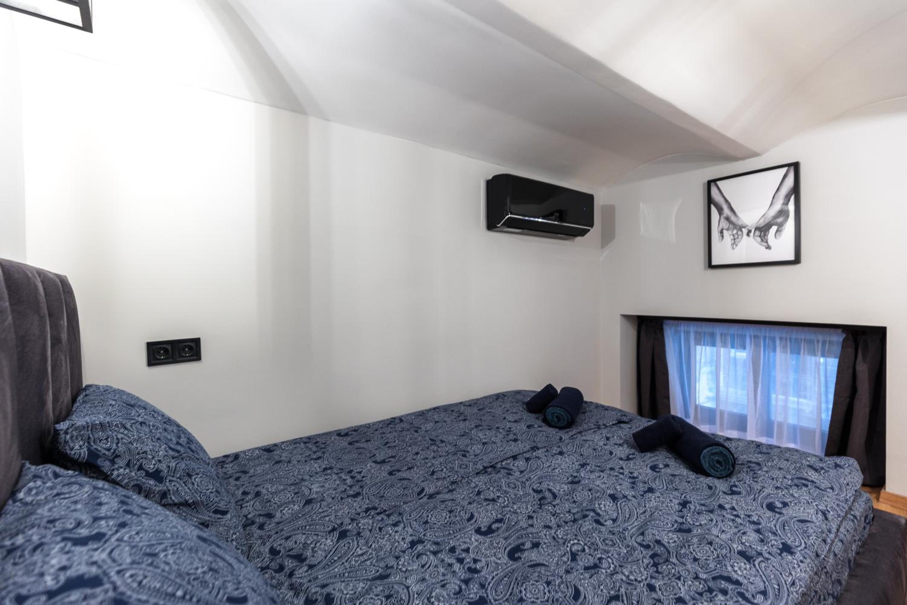 Central Luxe Residence