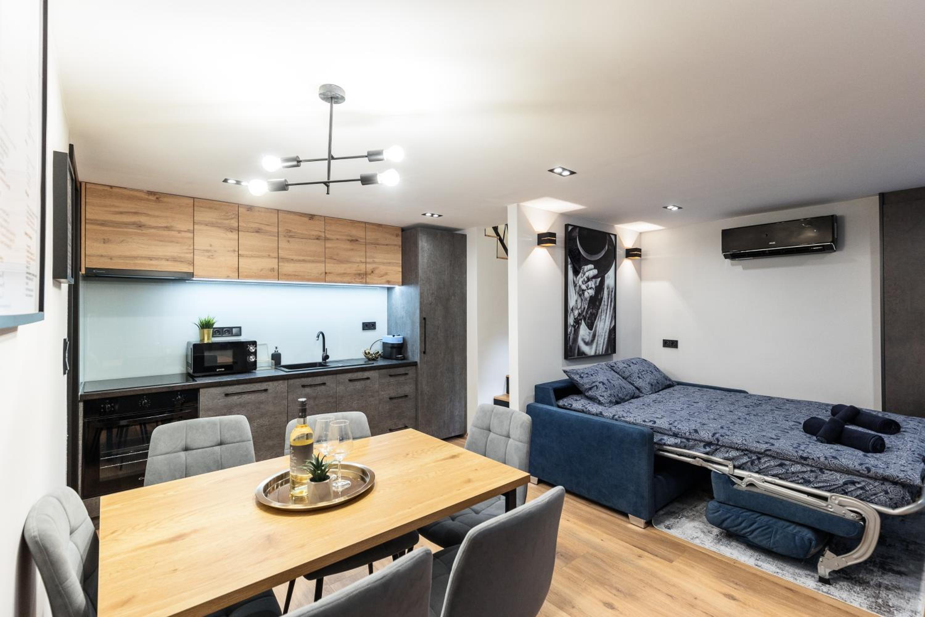 Central Luxe Residence