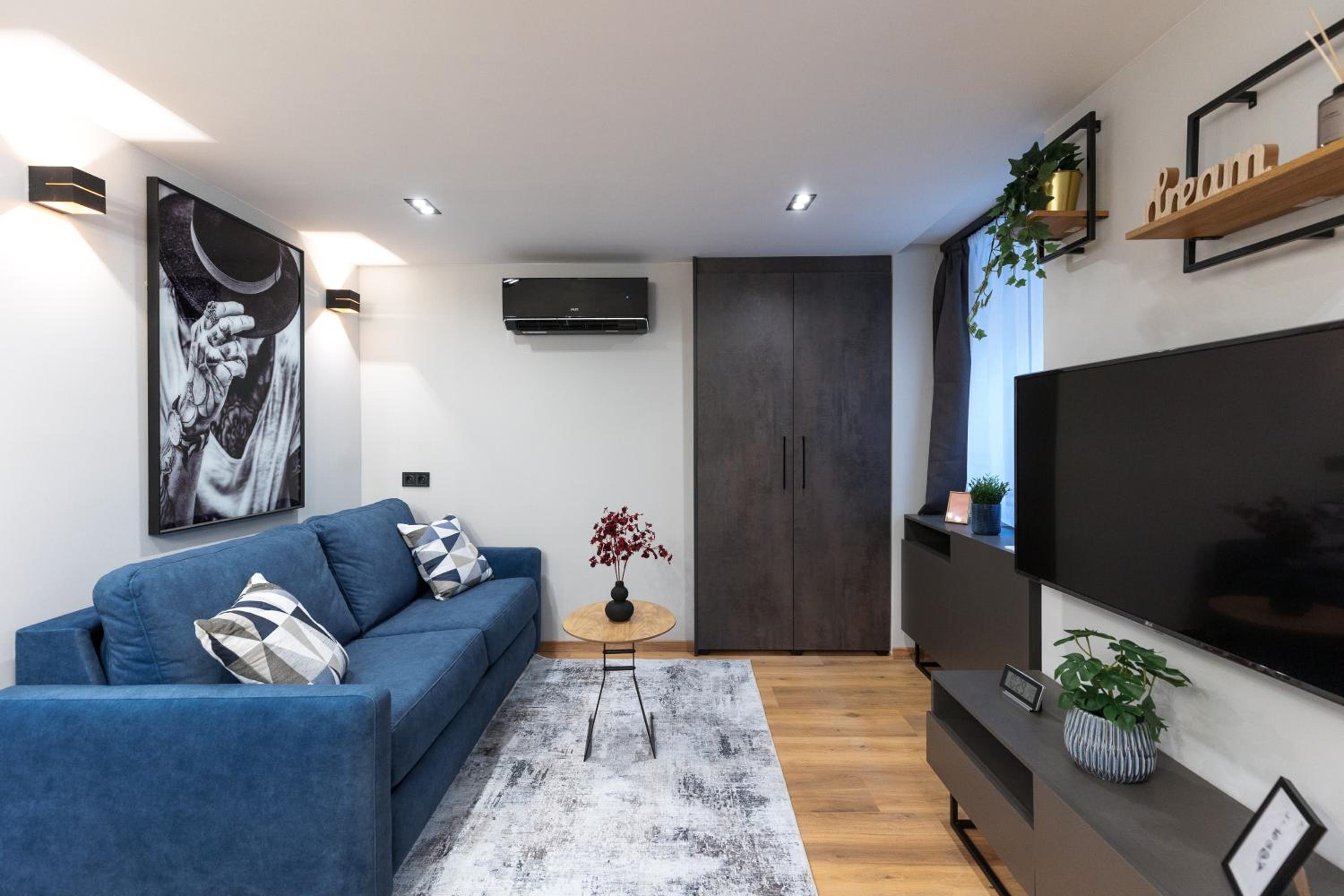 Central Luxe Residence