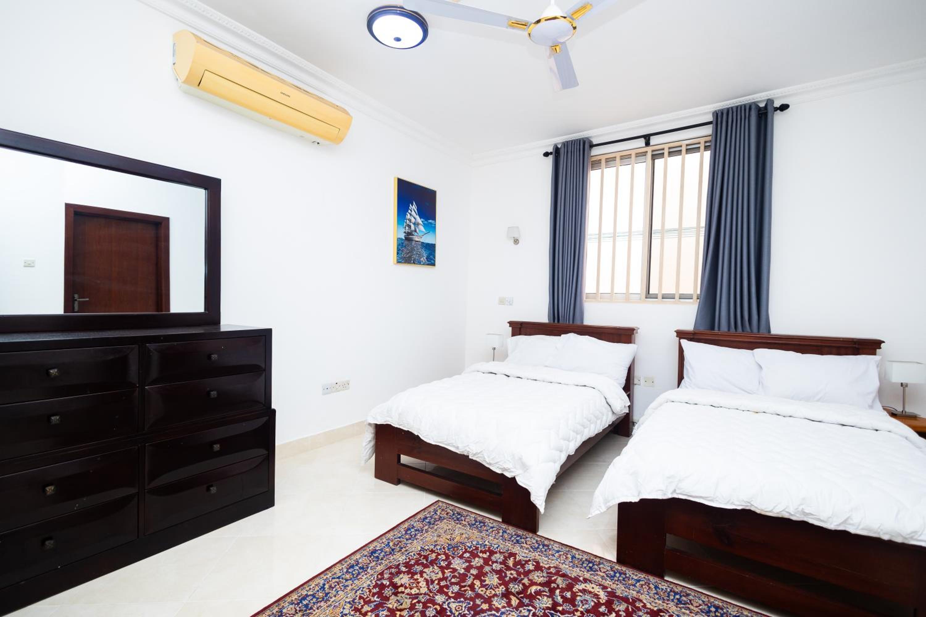 Stay Play Away Residences - 3 bed, Airport Residential, Accra view 3