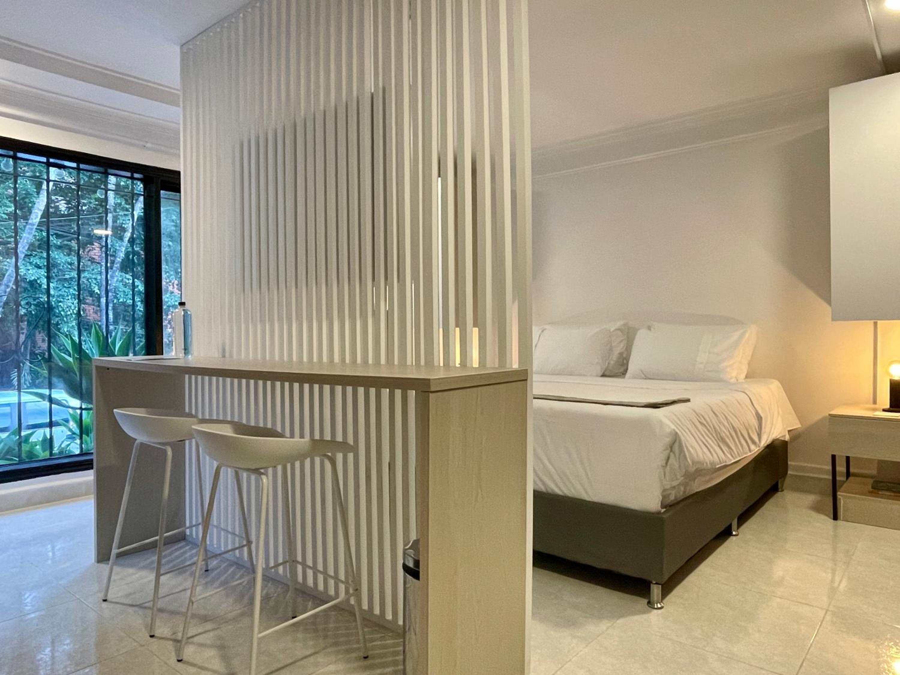 Apartments with Jacuzzi in El Poblado by Wynwood House