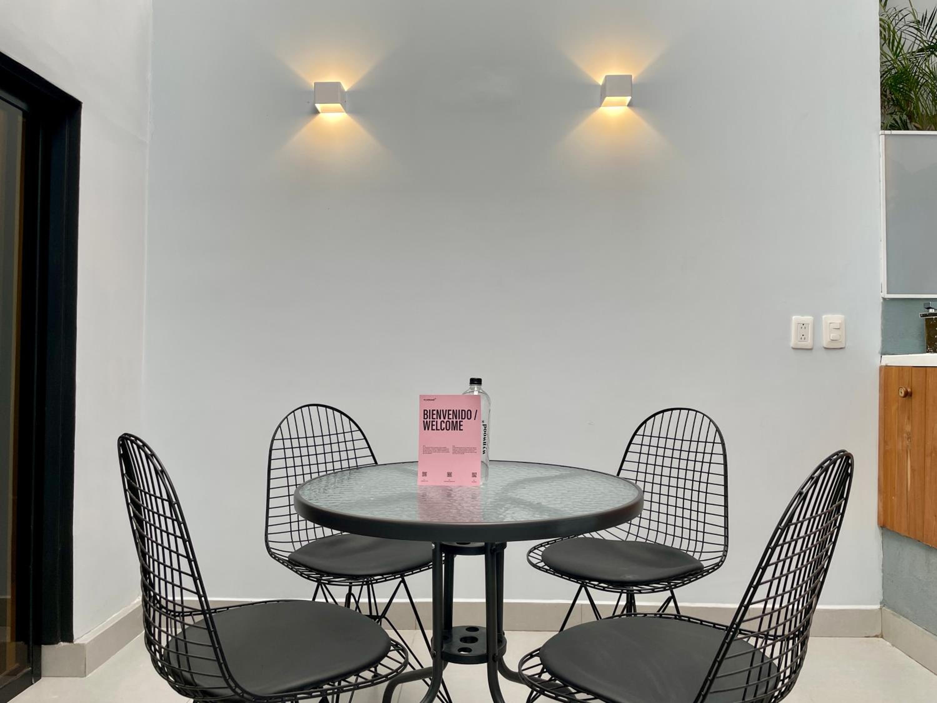 Apartments with Jacuzzi in El Poblado by Wynwood House