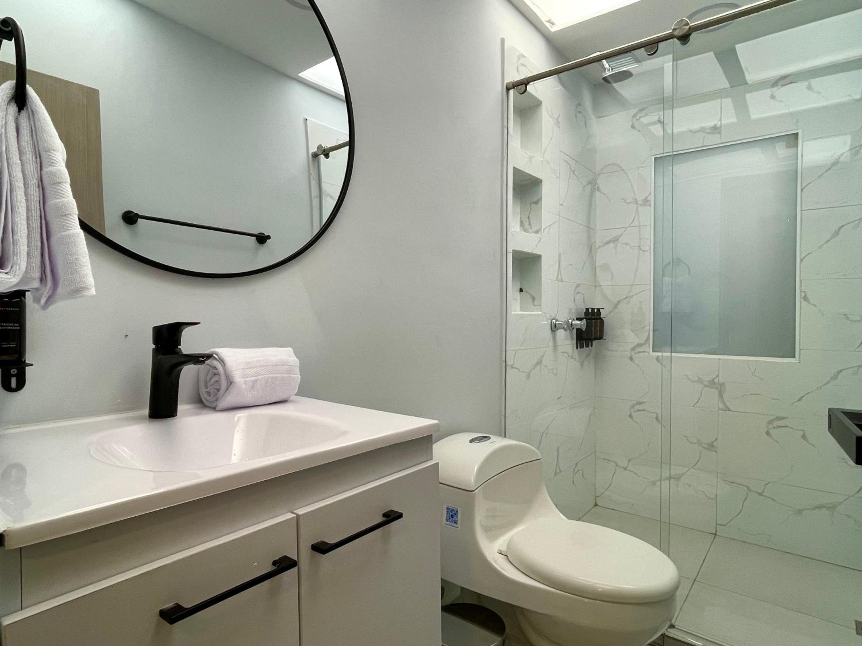 Apartments with Jacuzzi in El Poblado by Wynwood House