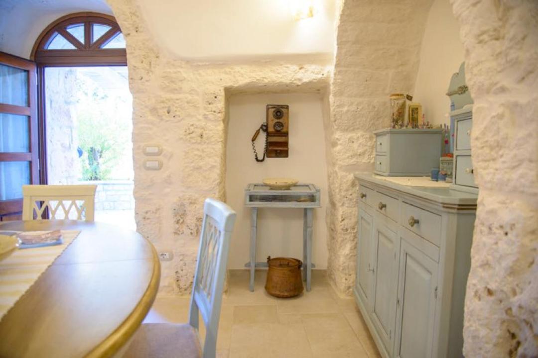 Trullo U Selvese view 2