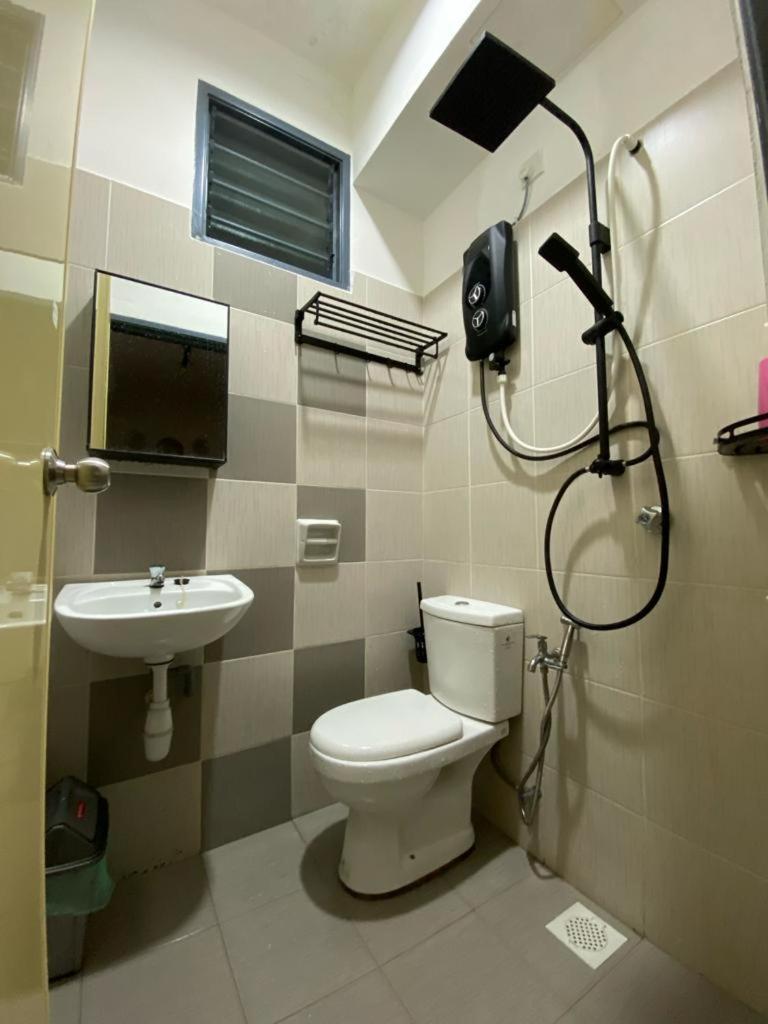 IDAMAN HOMESTAY