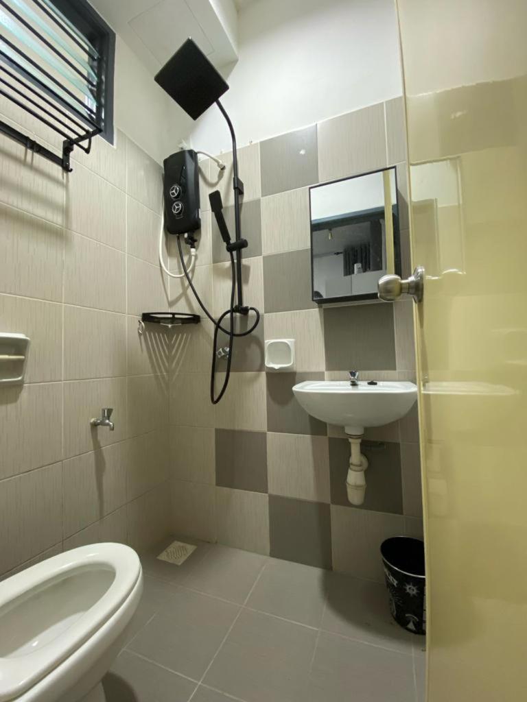 IDAMAN HOMESTAY