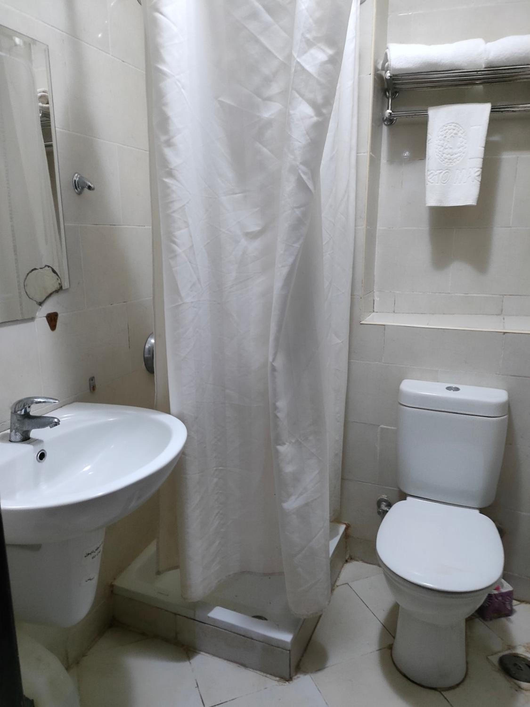 porto sokhna pyramids apartment families only