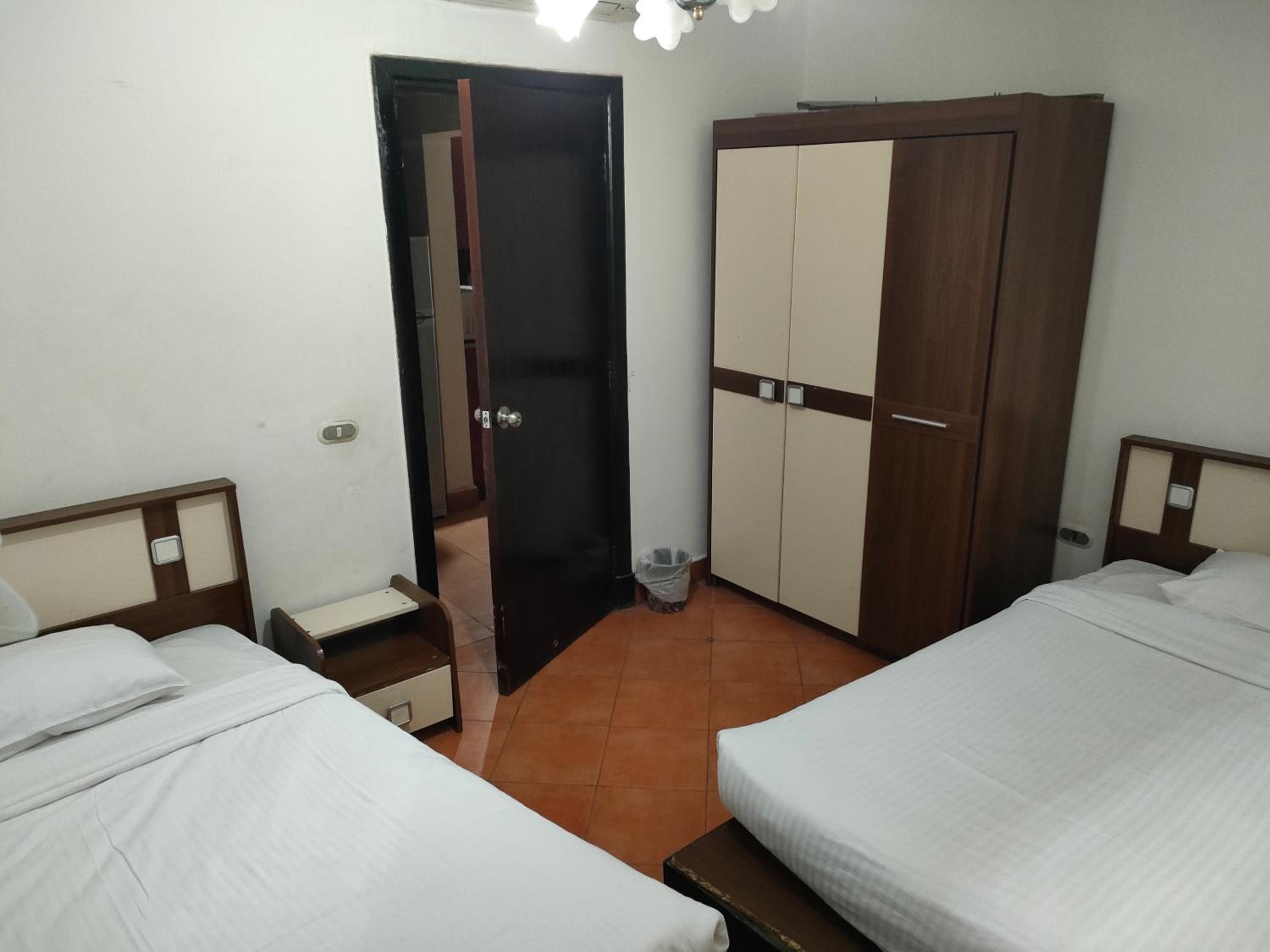 porto sokhna pyramids apartment families only