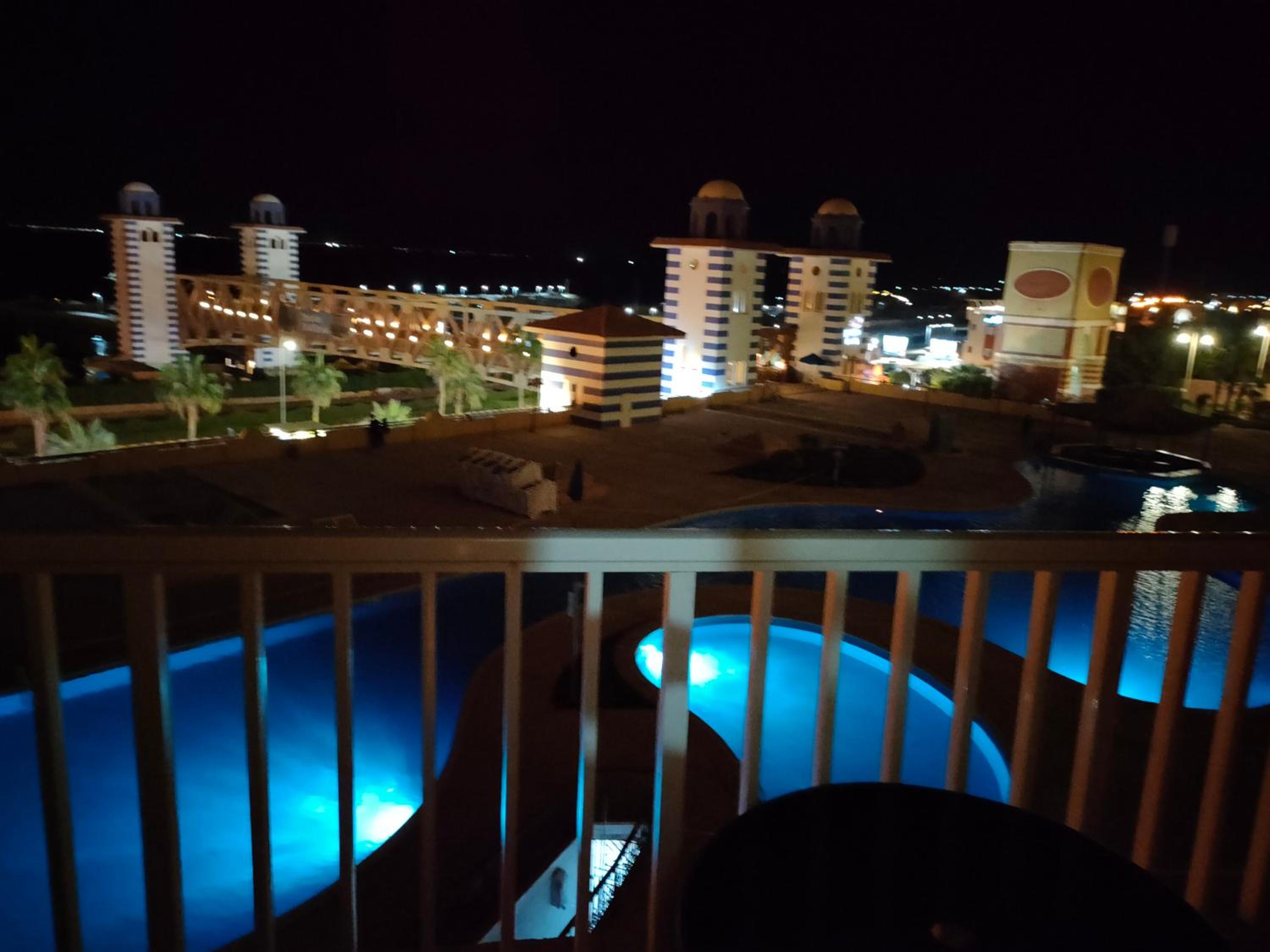 porto sokhna pyramids apartment families only