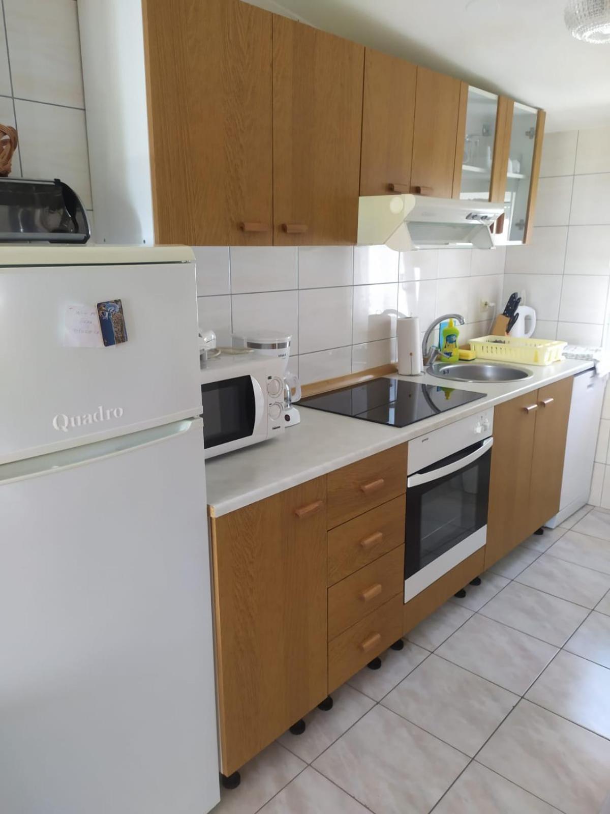 Apartment Tomi