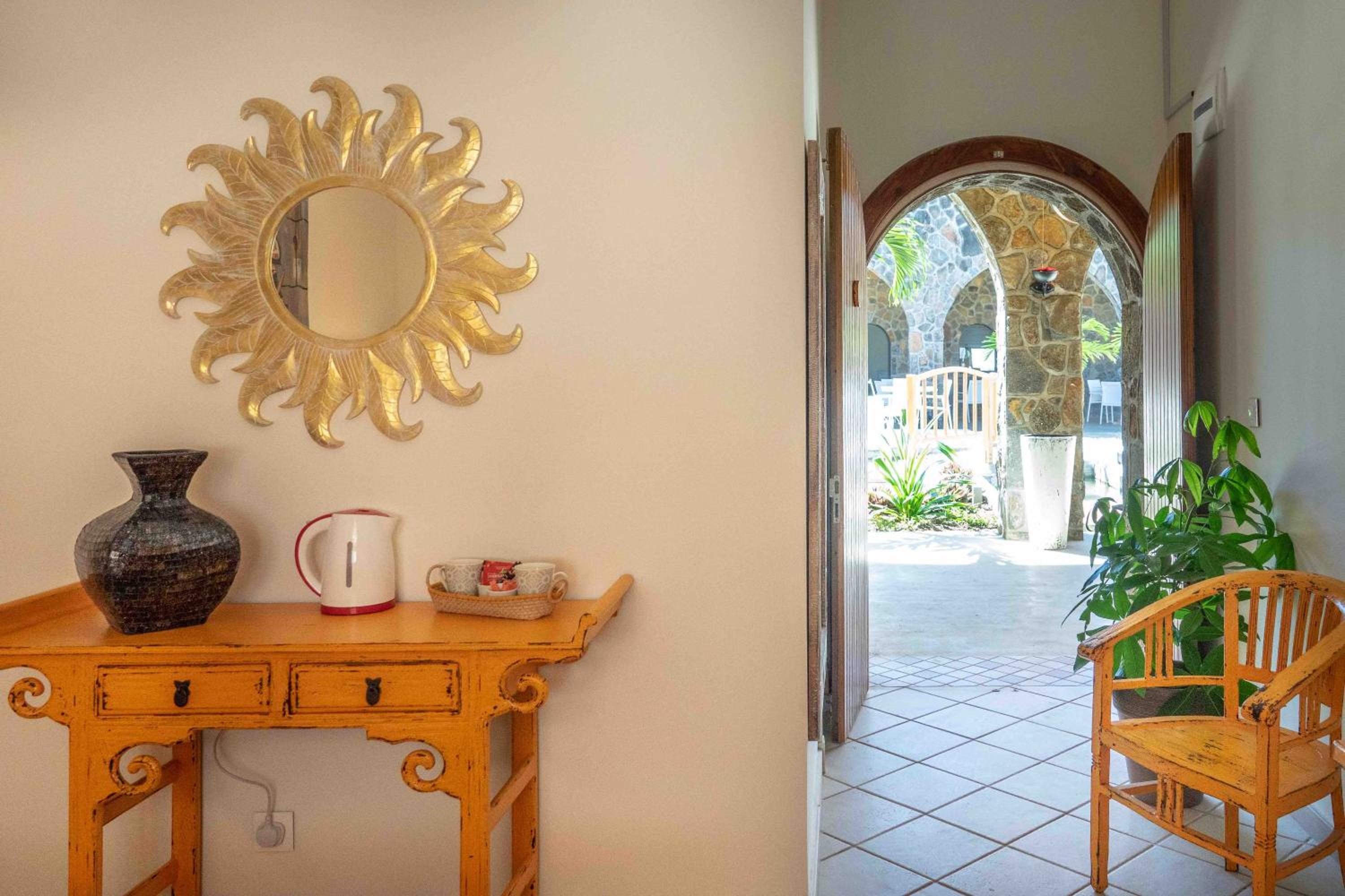 Hacienda Plaza Boutique Hotel