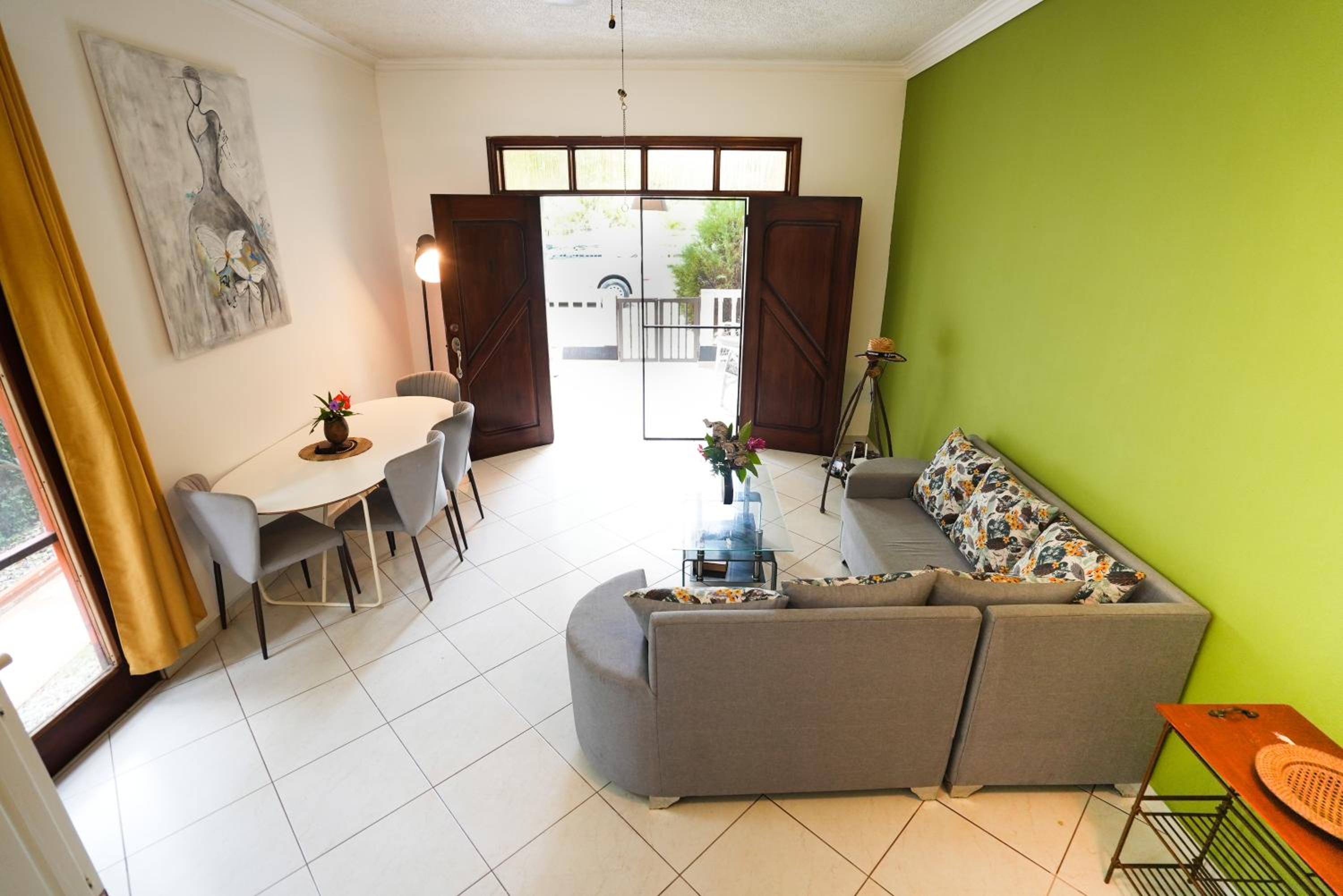 Casa Estrellas Mirabal