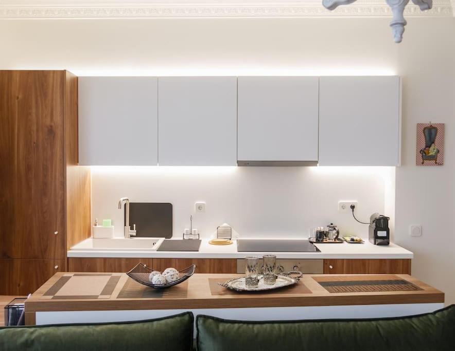 Filigran I - Stylish Apartment with Free parking view 2