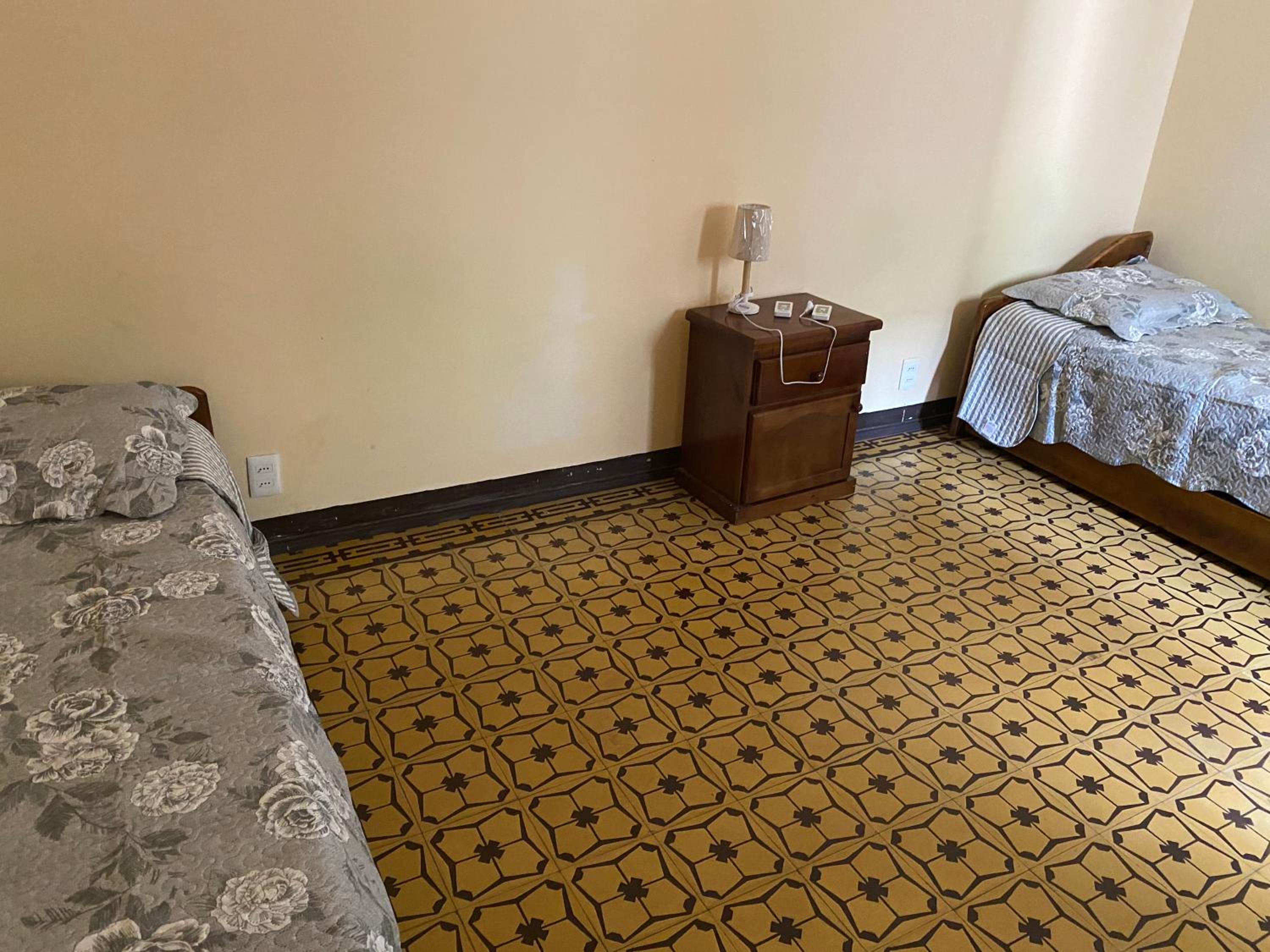 Apartamento para 8 personas frente a la plaza principal Mercedes Uruguay view 5