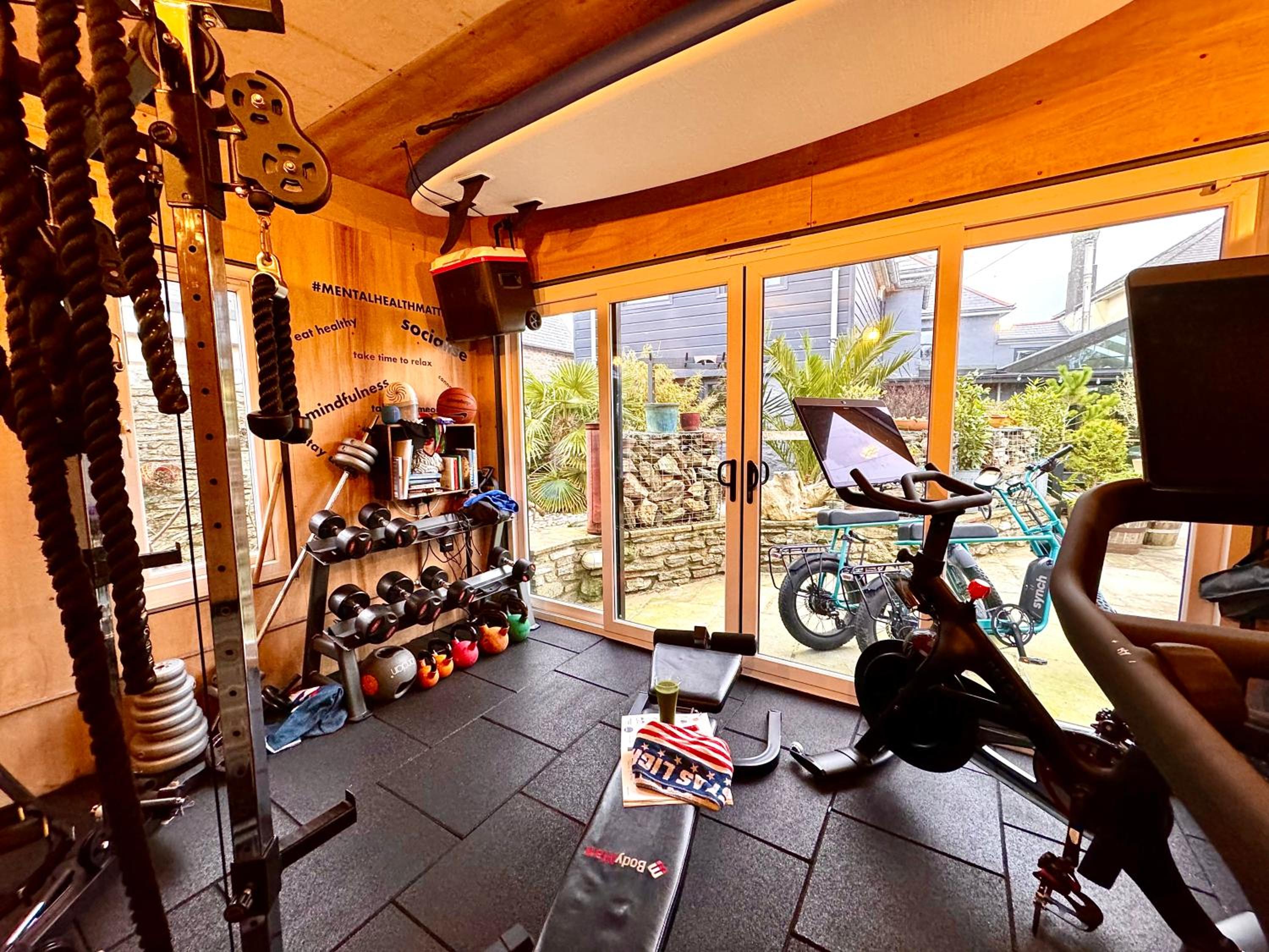 Brightham House - Exclusively for Adults