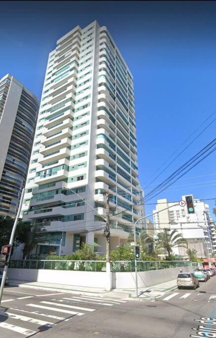 Apartamento próximo a orla em Vila Velha