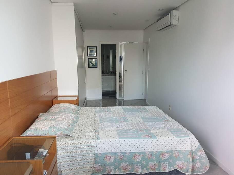 Apartamento próximo a orla em Vila Velha