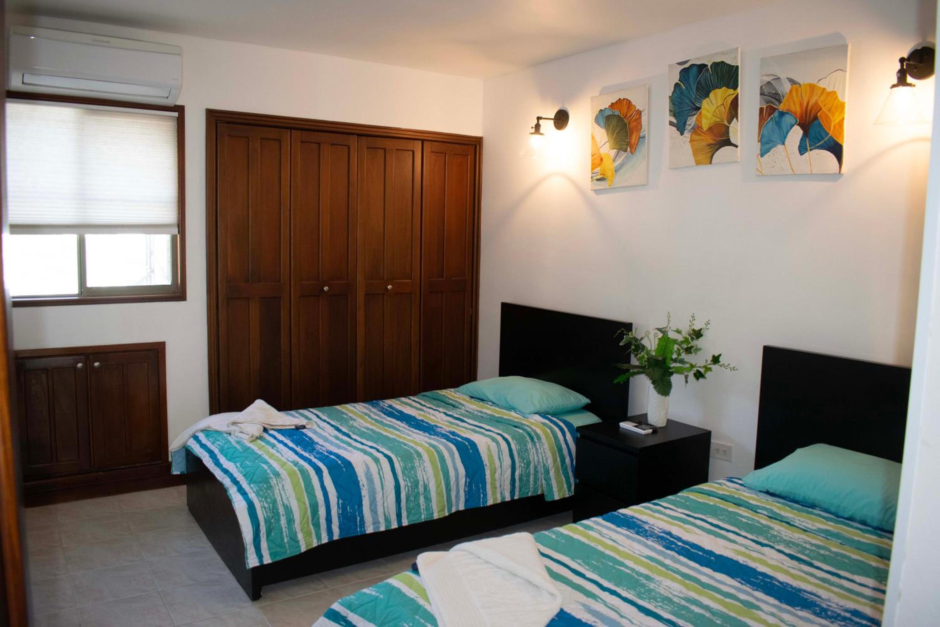 Apartamento VISTA AZUL RODADERO LAURELES 801