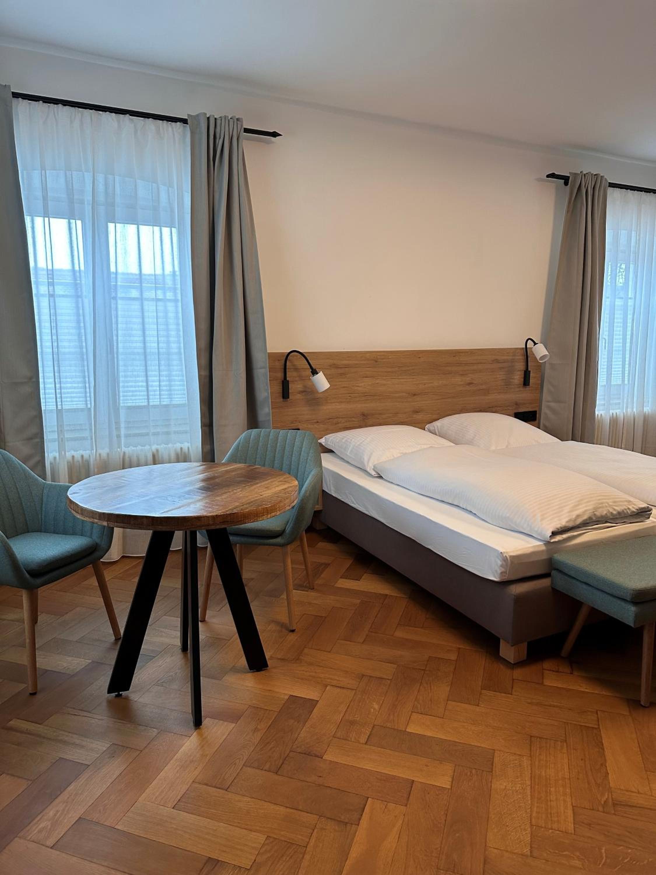 Gasthaus und Pension Zur Linde