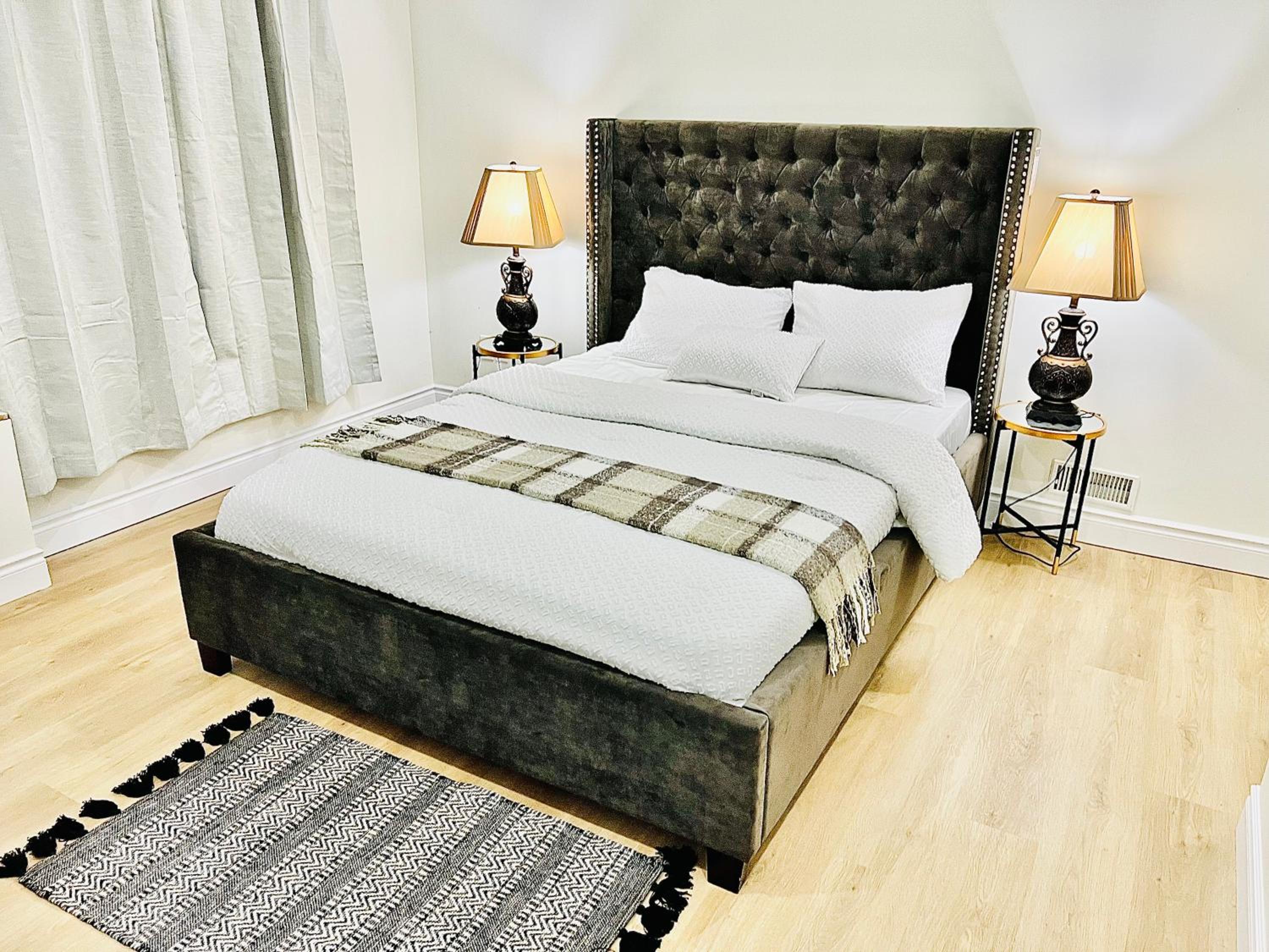 LaVida Exclusive Guest House, Free Parking (Rm#2)