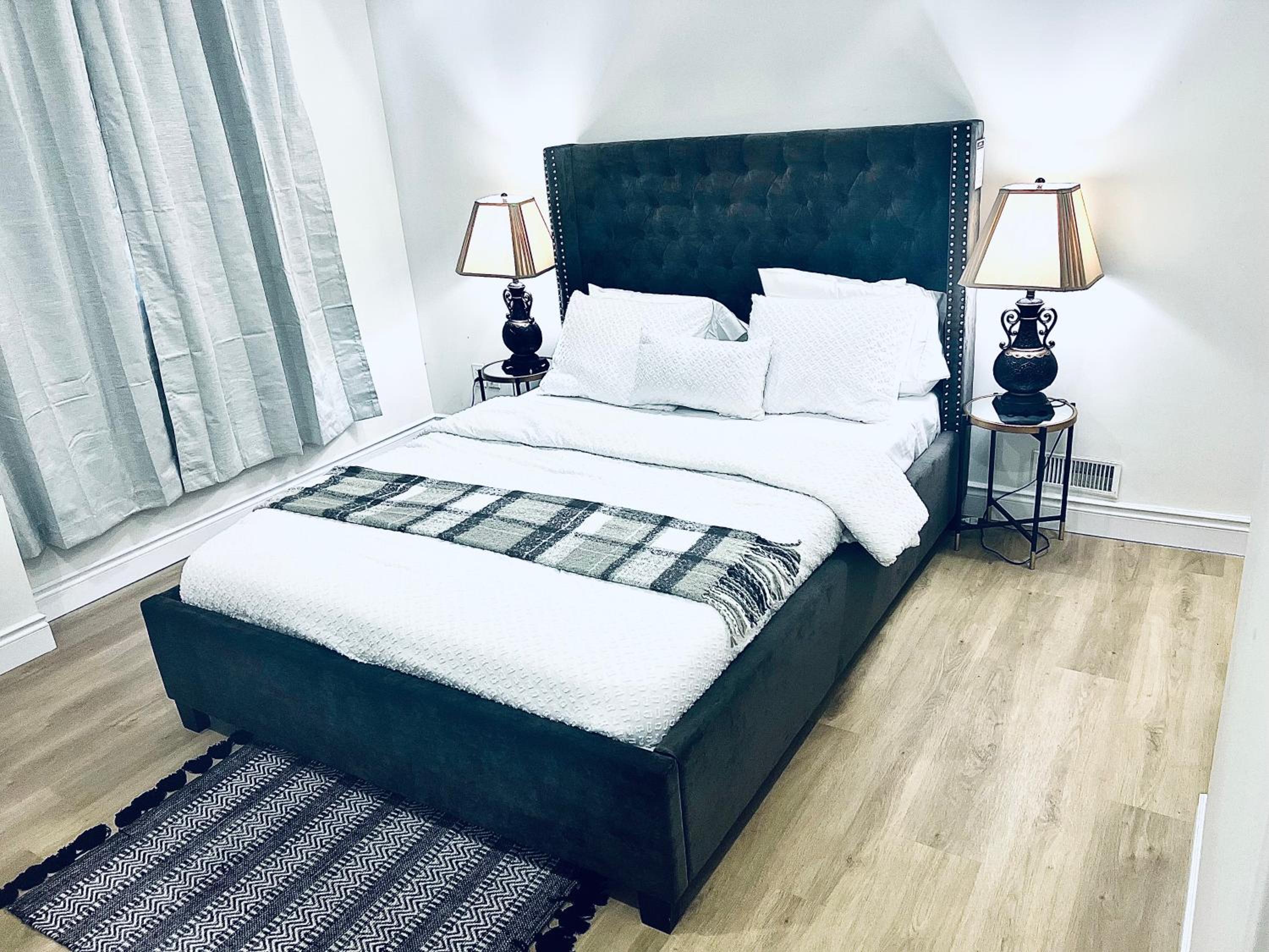 LaVida Exclusive Guest House, Free Parking (Rm#2)