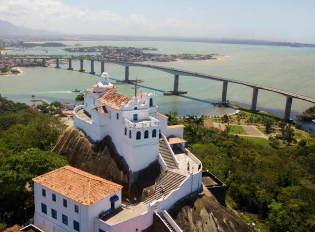 Apartamento mobiliado em Vila Velha