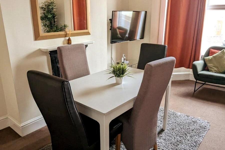 Welcoming Flat By Kasar Stays view 2