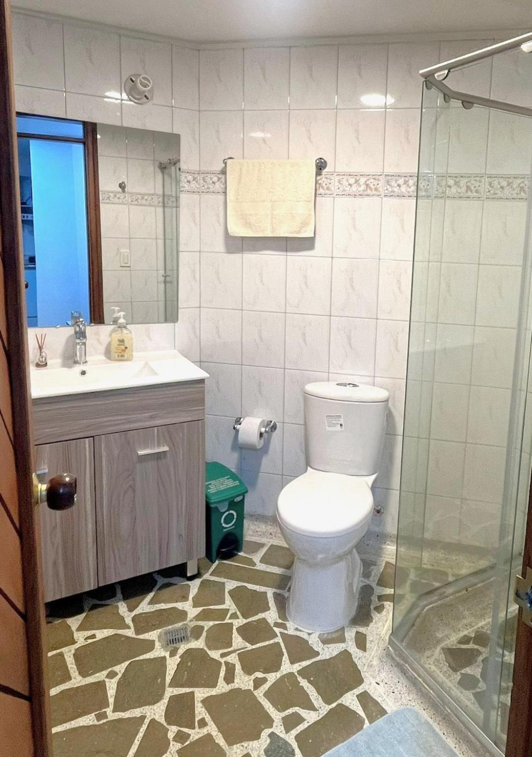Bonito apartamento con excelente ubicación