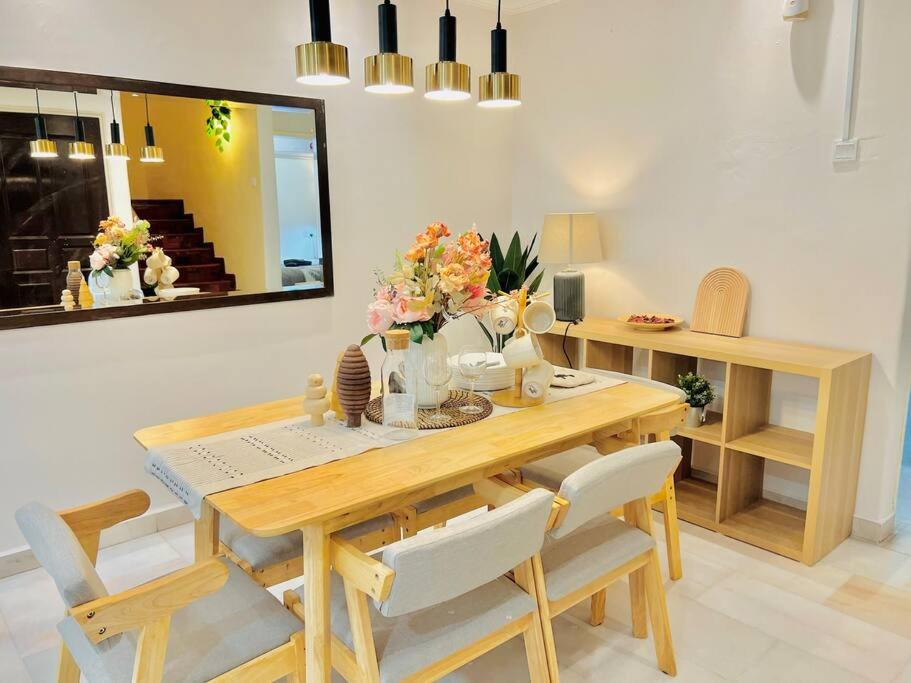 KSL Melodies BBQ Gathering Landed House 12-16Pax