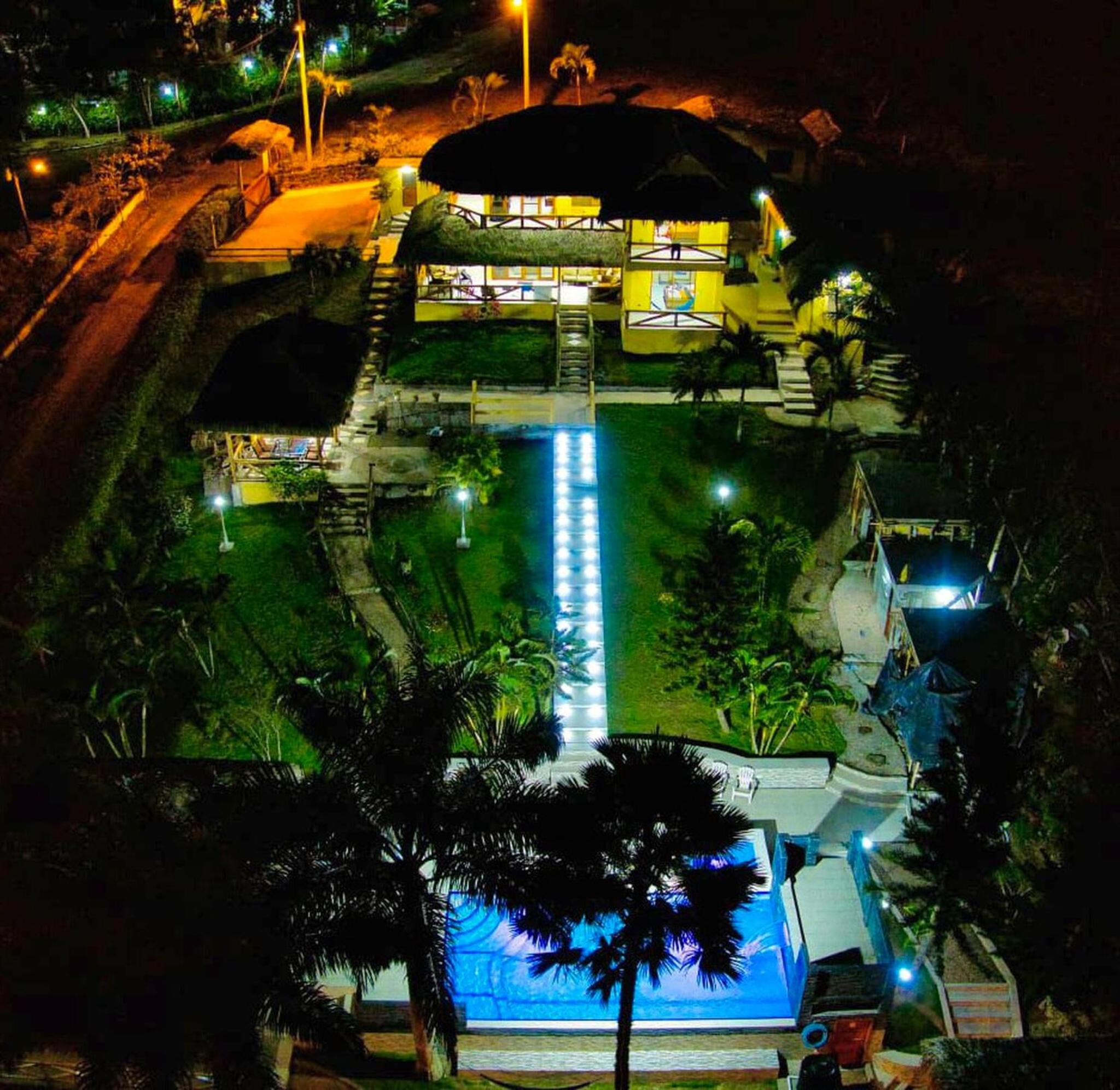 Campomar Con Jacuzzi, Piscina Y Sauna Privado view 4