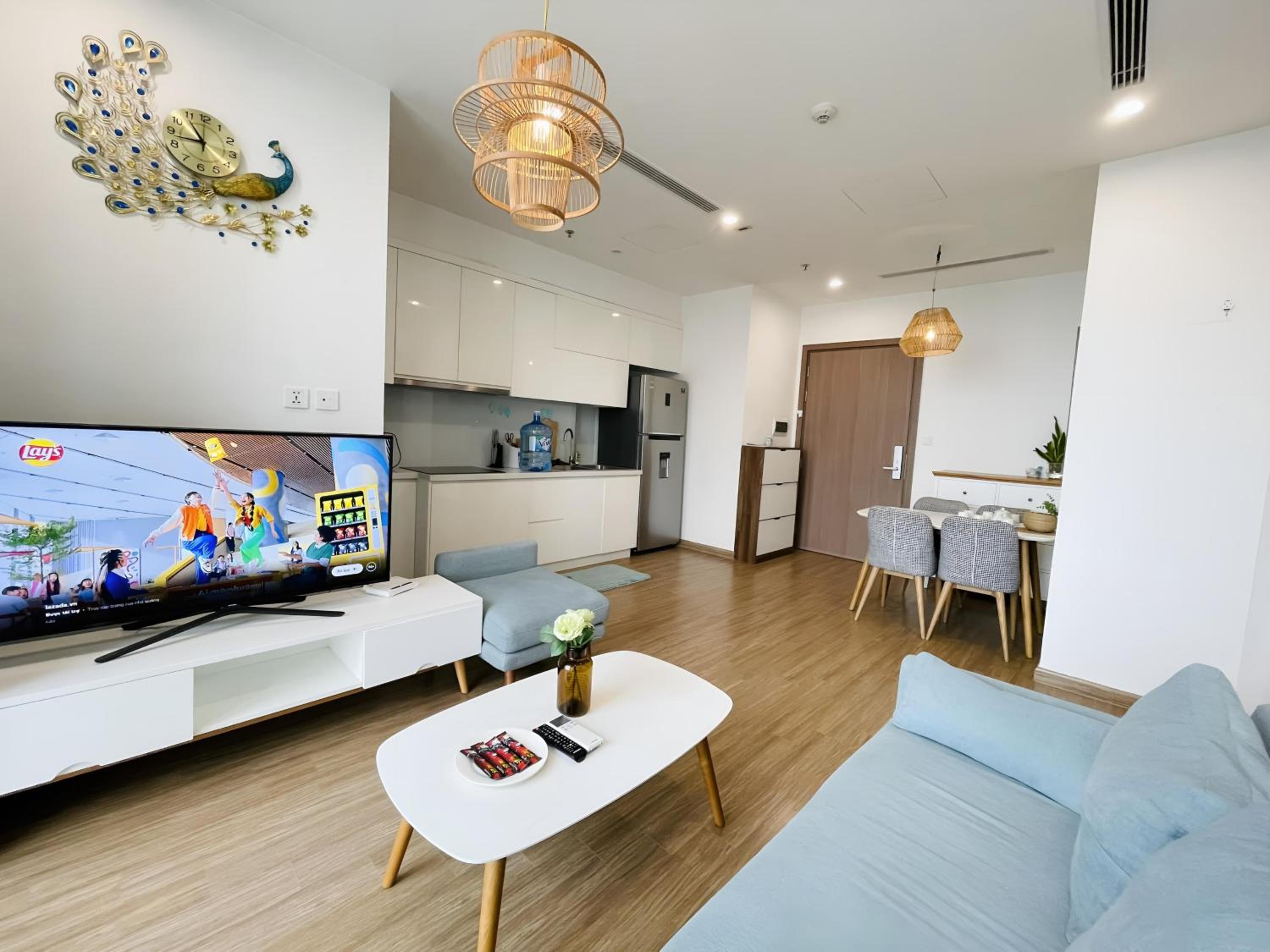 2BR Vinhomes Skylake Pham Hung Near Keangnam