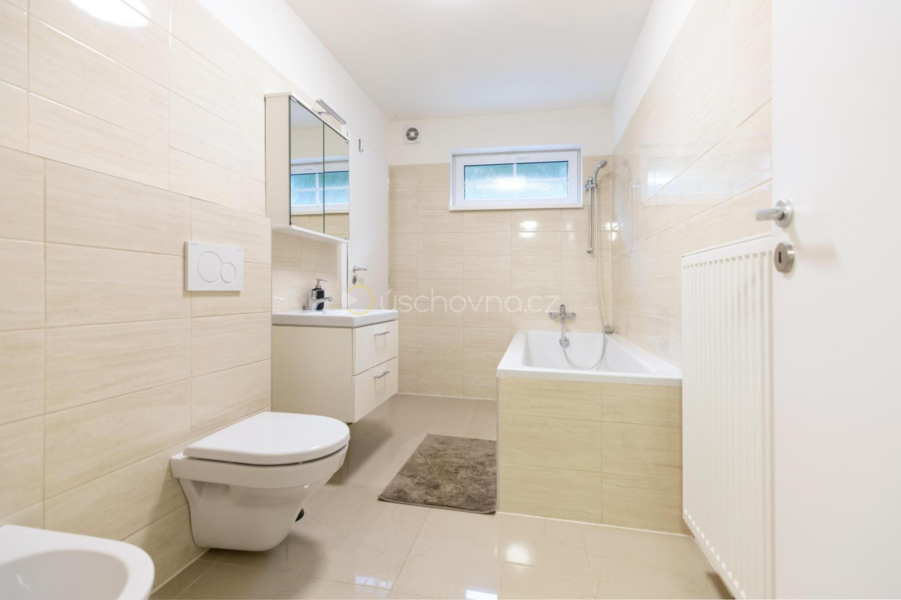 Airport Luxury Apartment & Spa Prague