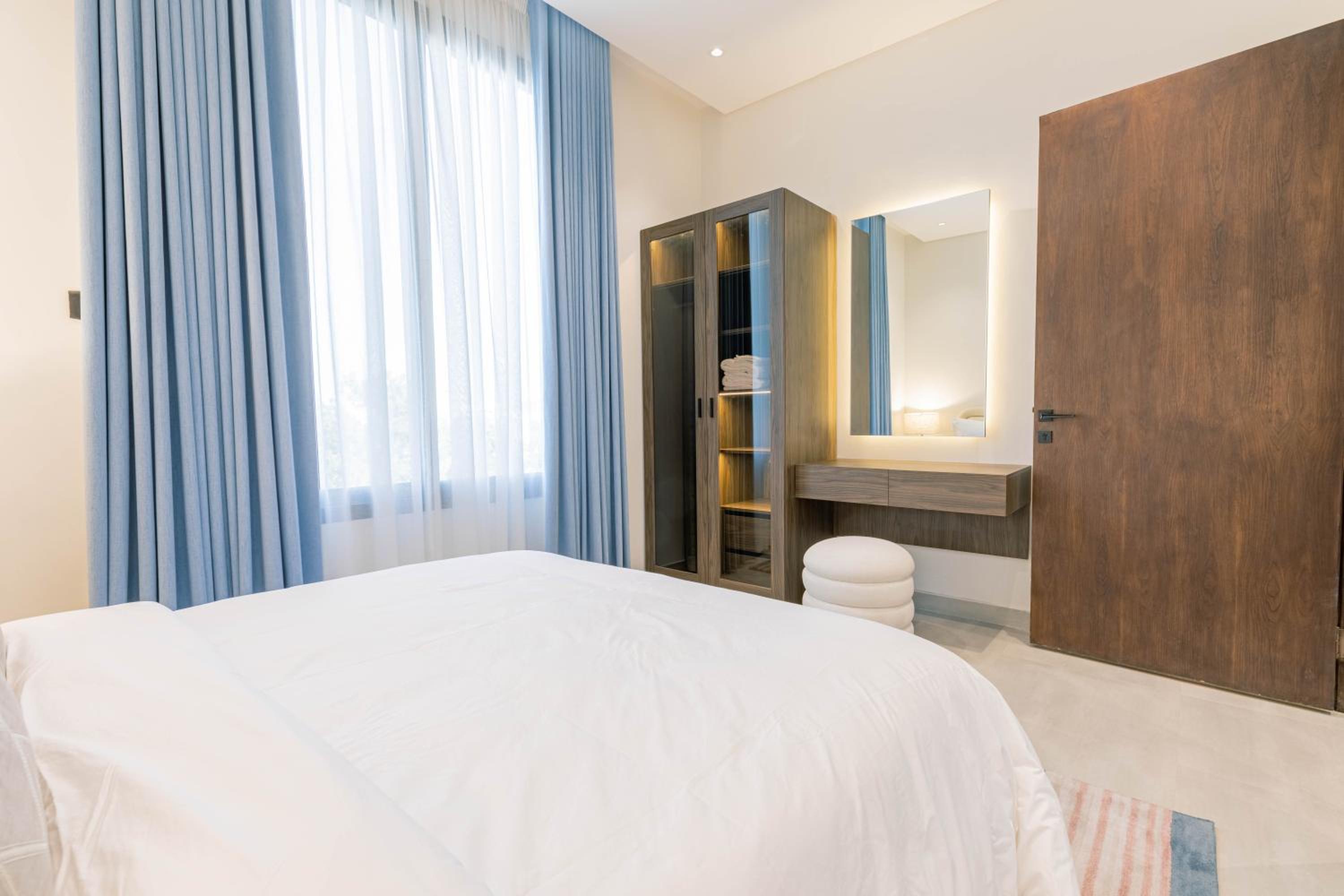 Amber Hospitality - Al Nafel