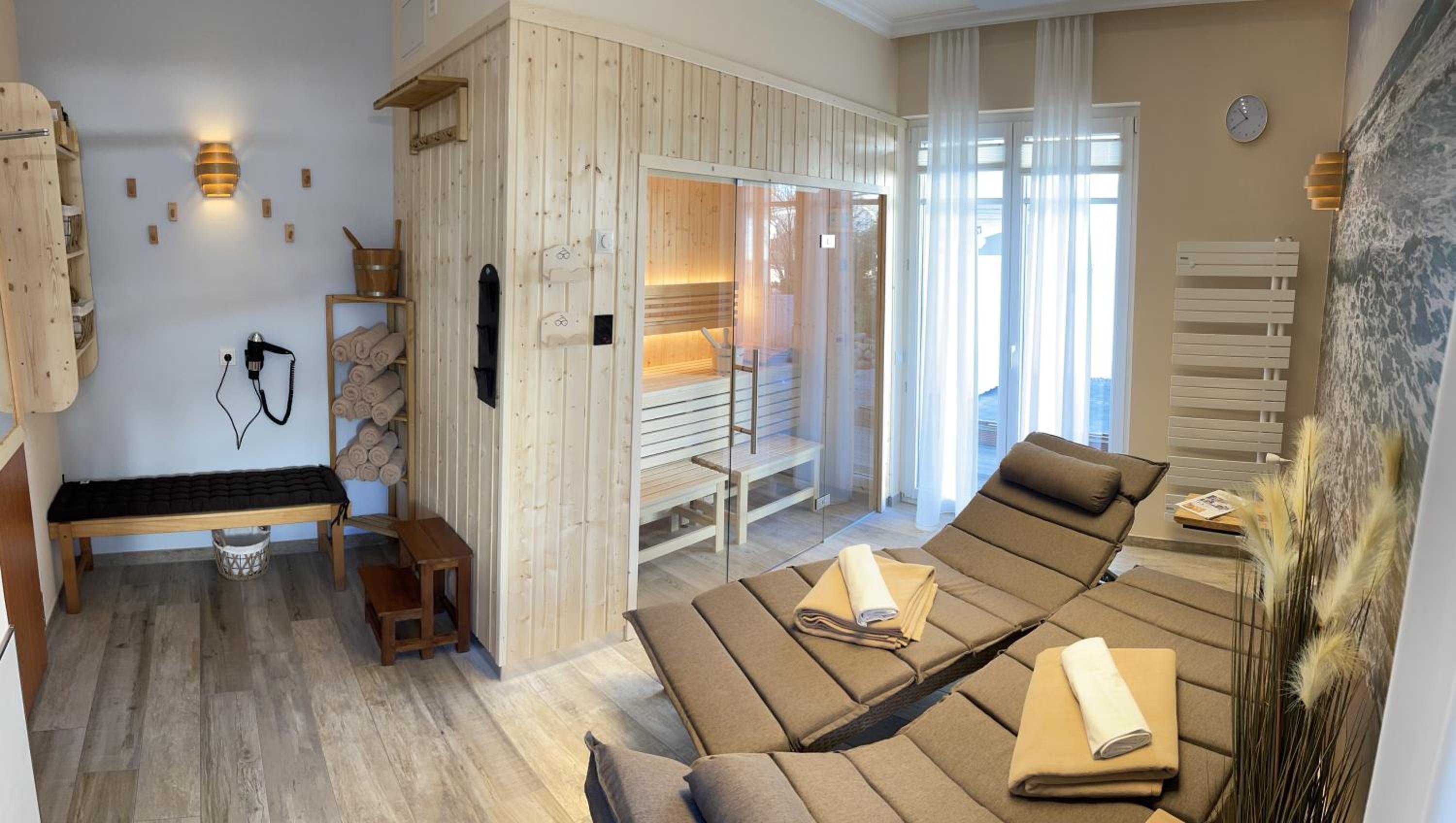 Pension Sanddorn mit Café Carlssons