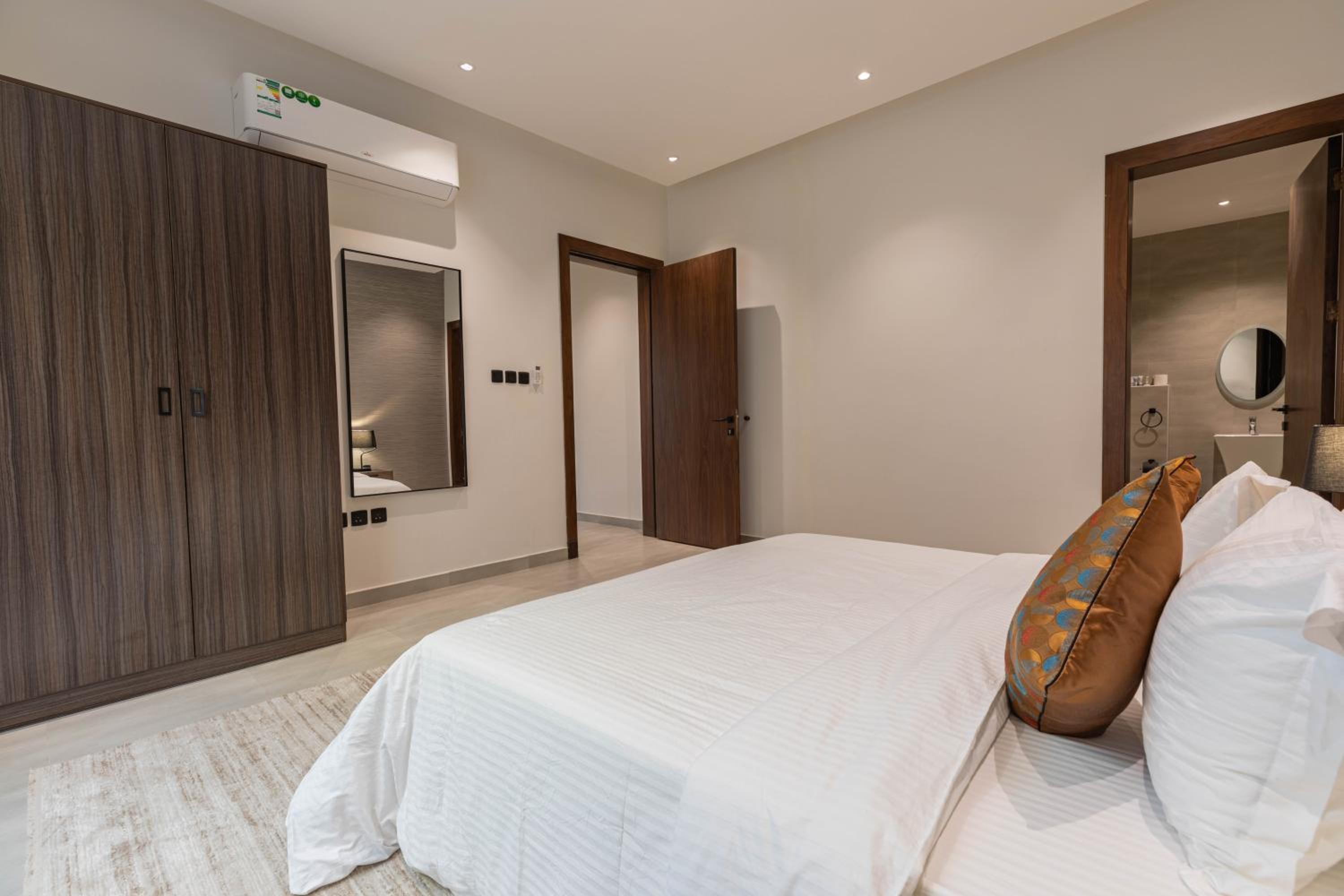 Amber Hospitality - Al Nafel