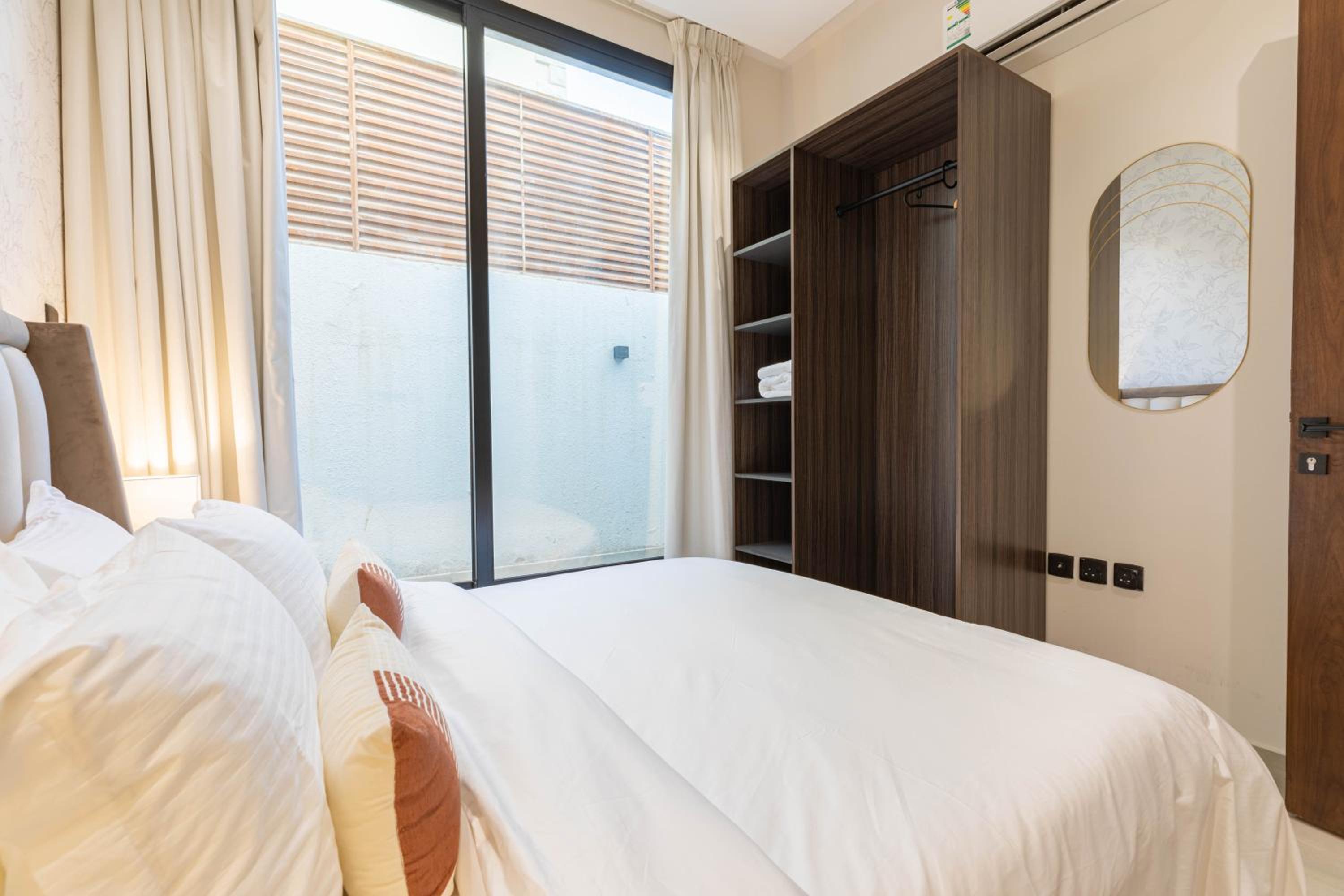 Amber Hospitality - Al Nafel