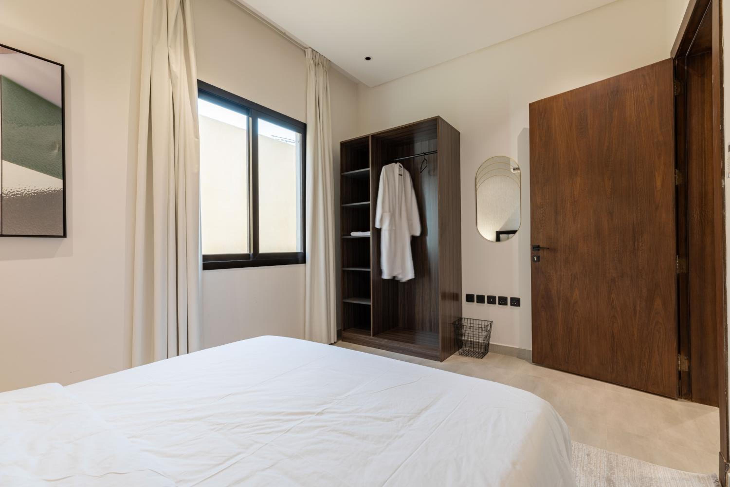 Amber Hospitality - Al Nafel
