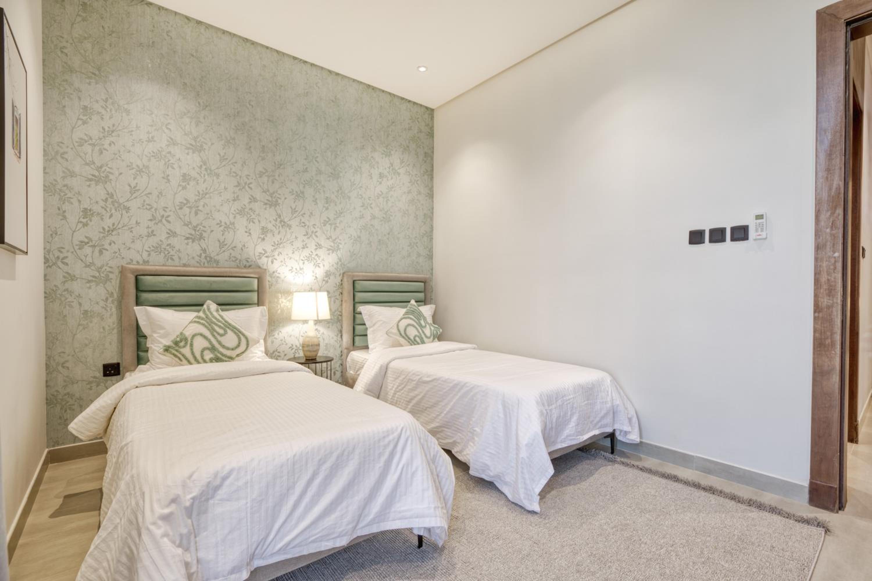 Amber Hospitality - Al Nafel