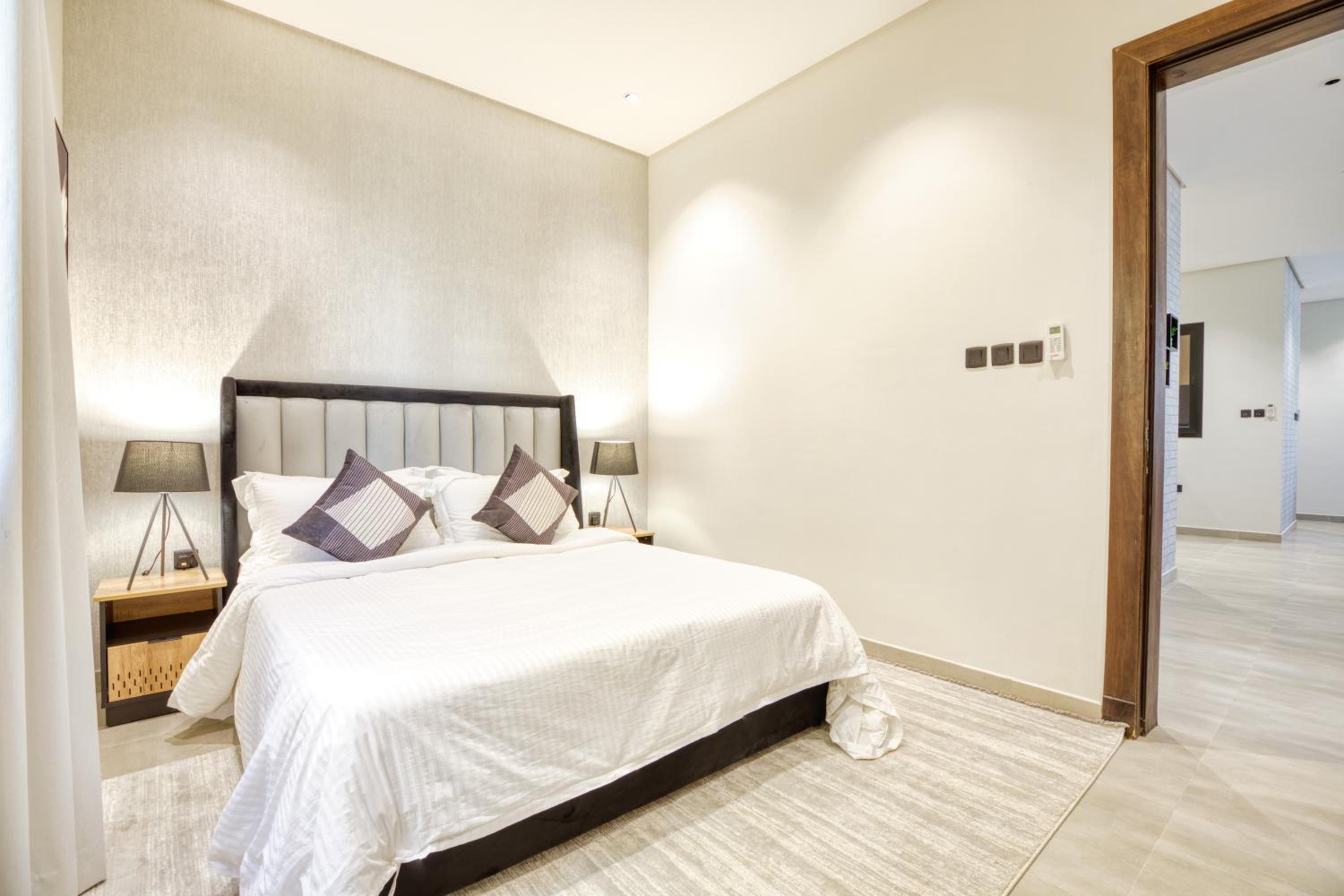 Amber Hospitality - Al Nafel