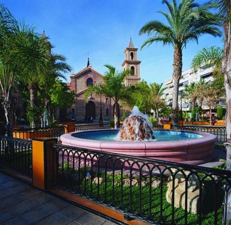 Modern 2 bedroom apartment in the center of Torrevieja view 2