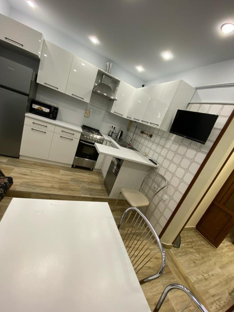 Proshyan 34 House