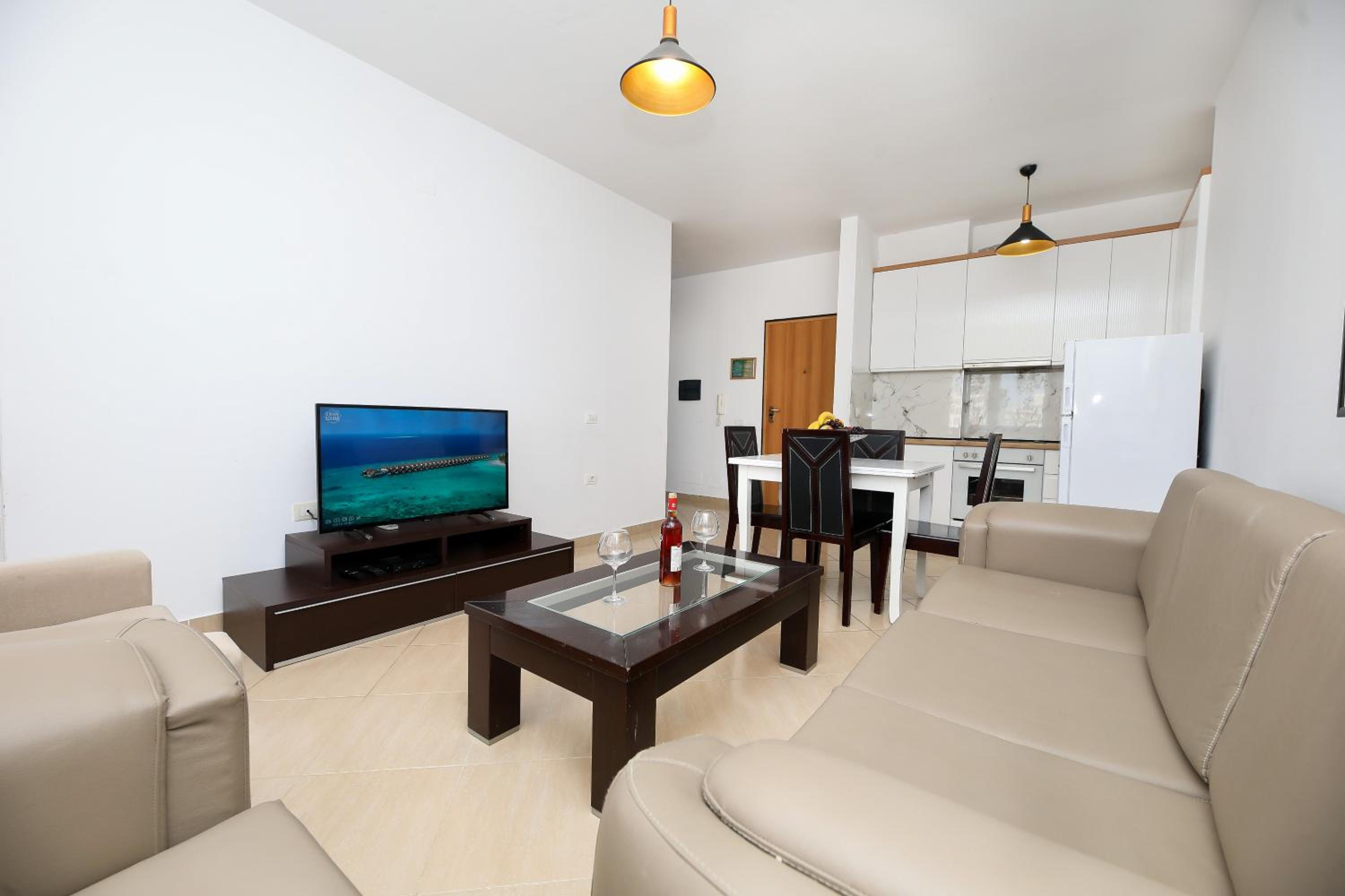 Jimi Apartments 2