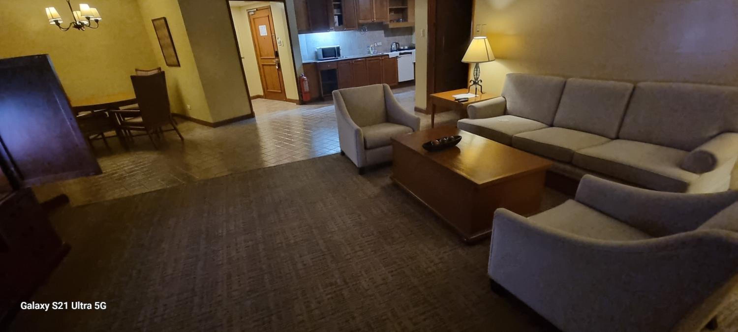 Private 2 bedrooms Suite at the Manor Camp John Hay view 4