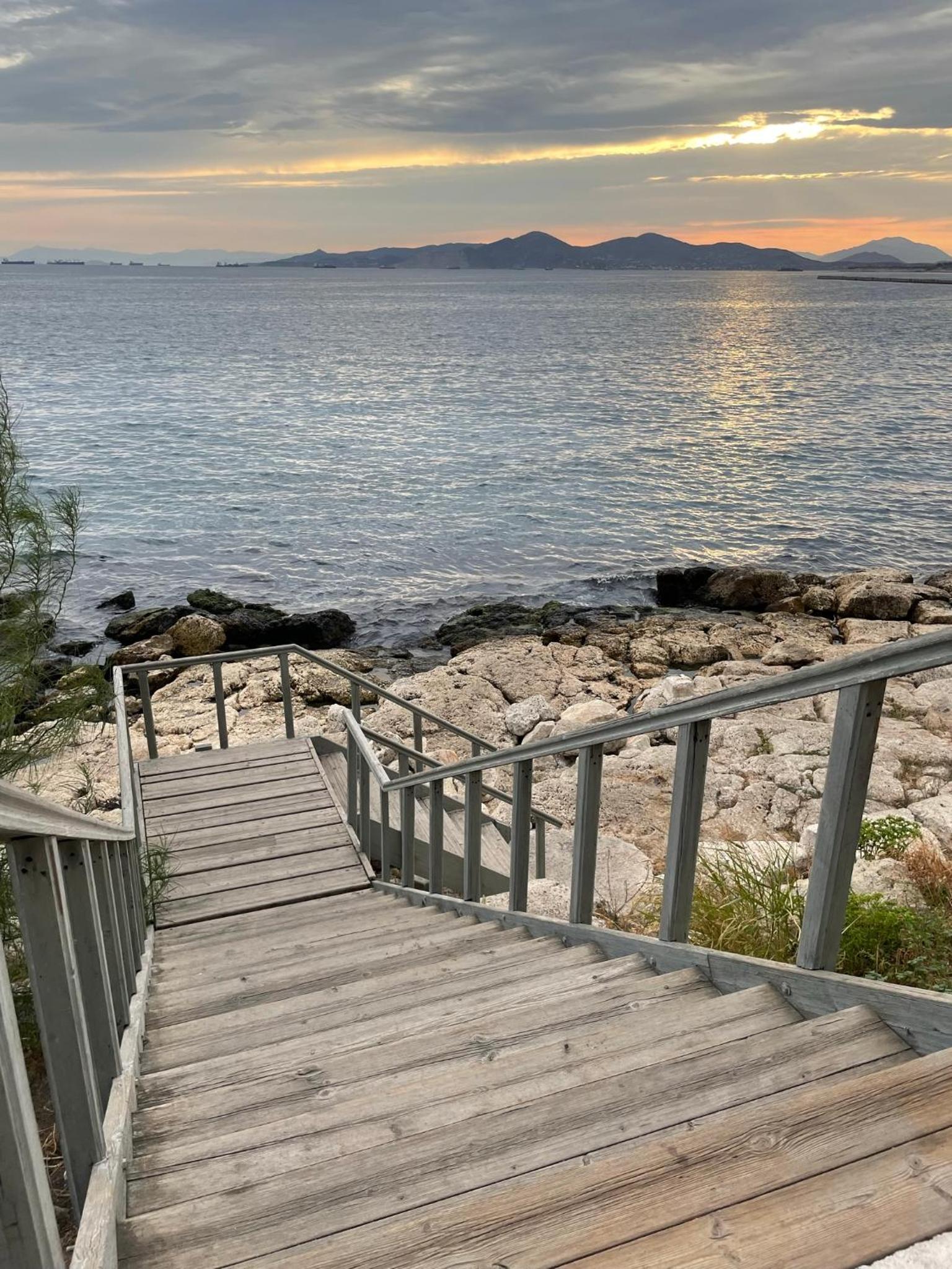 Piraiki Coastal Accommodation