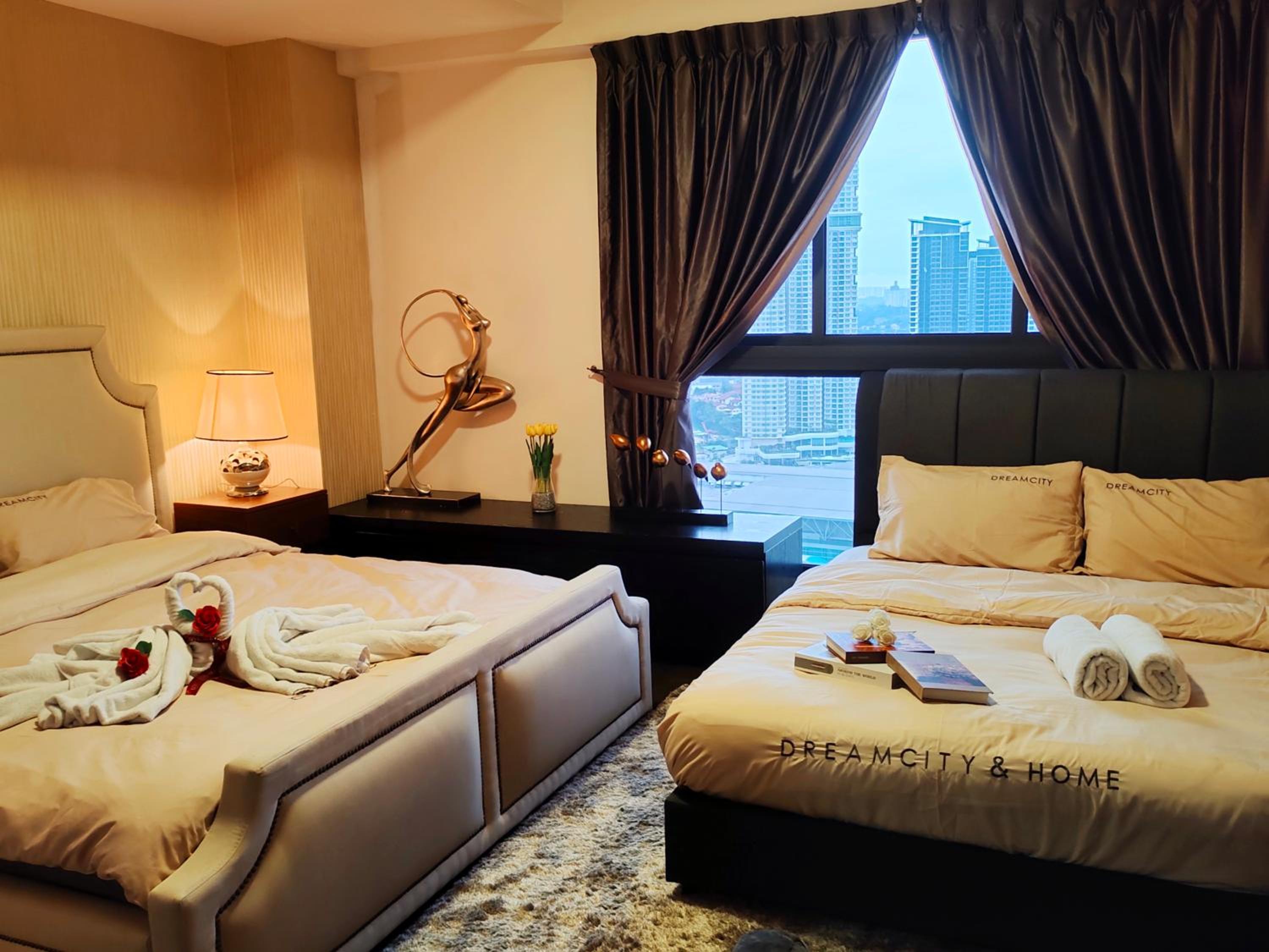V SummerPlace Duplex units by R9 Homestay