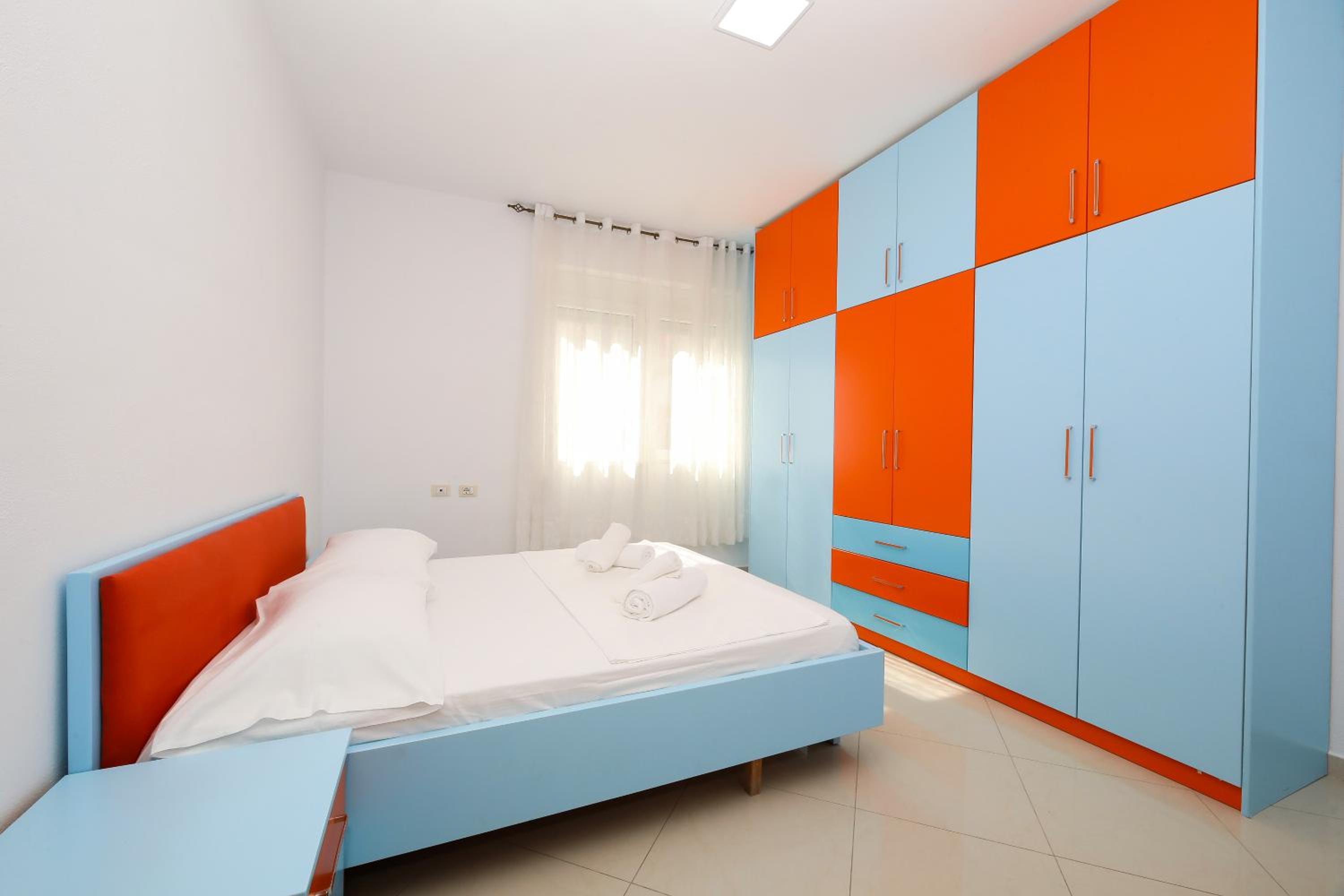 Jimi Apartments 2
