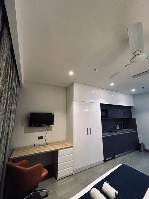 Luxuria Studio Apartment view 2