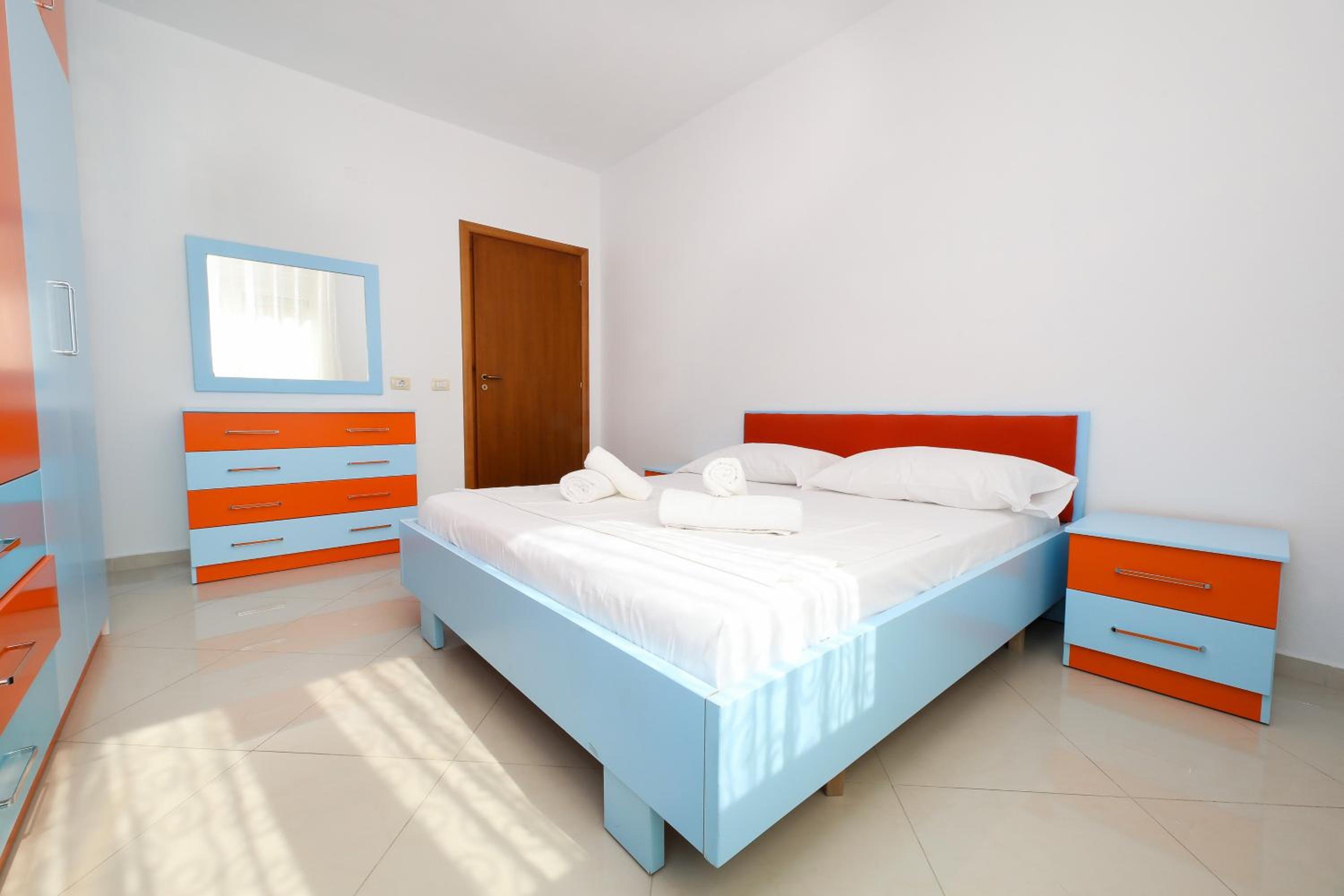 Jimi Apartments 2