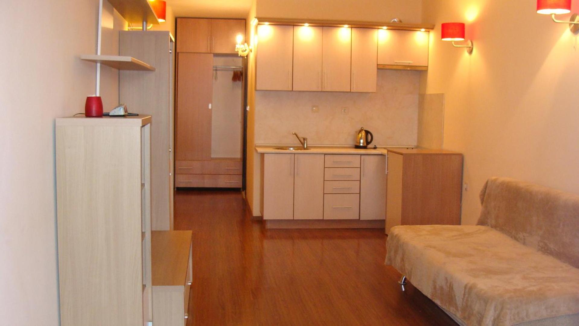 Admiral Apartments